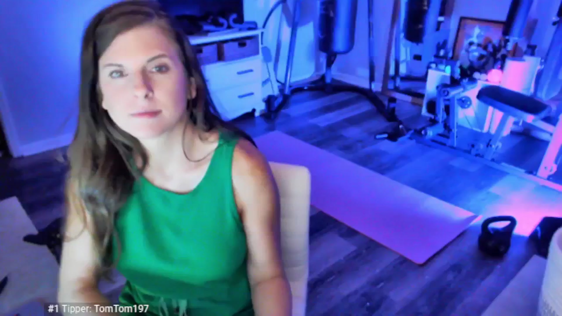 Gallery image thumbnail from Anna__Online's myfreecams stream on, 04/24/2025, 02:17 image 9 of 20