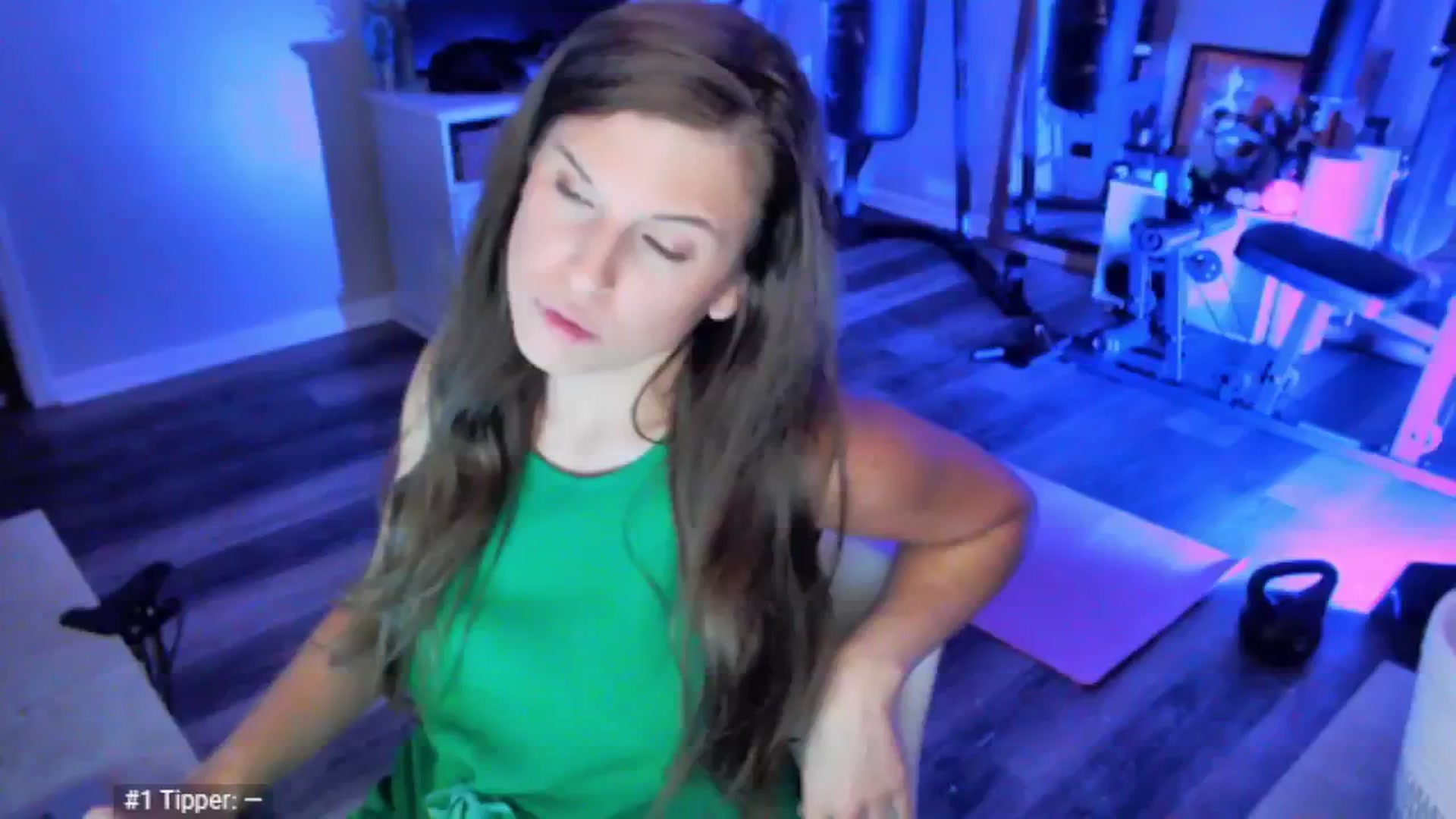 Gallery image thumbnail from Anna__Online's myfreecams stream on, 04/24/2025, 02:17 image 1 of 20