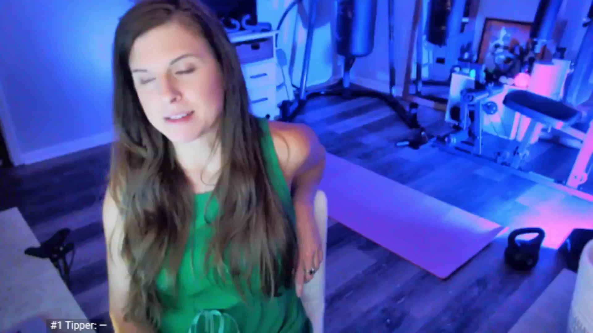 Gallery image thumbnail from Anna__Online's myfreecams stream on, 04/24/2025, 02:17 image 4 of 20