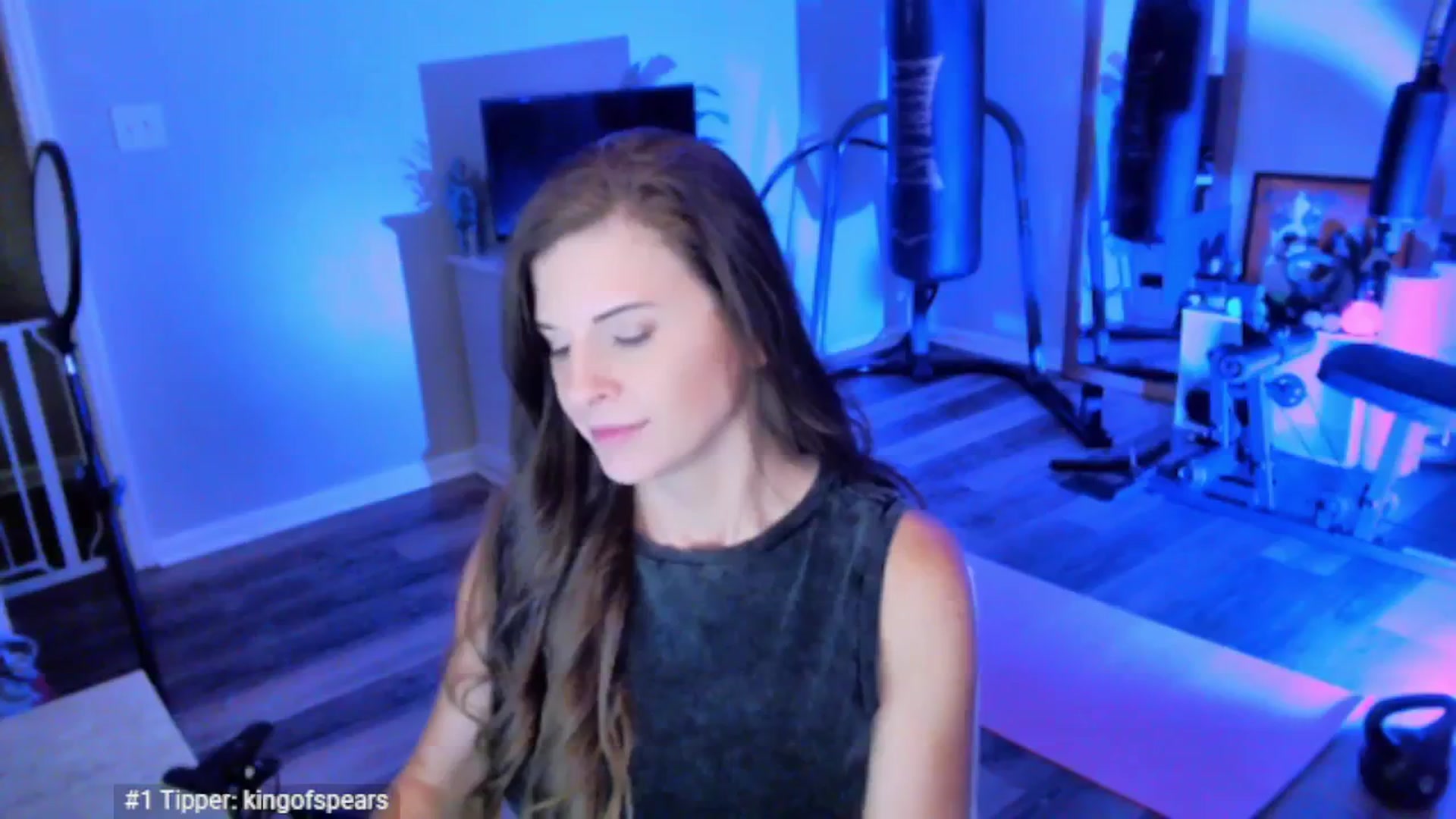 Gallery image thumbnail from Anna__Online's myfreecams stream on, 04/26/2025, 03:37 image 5 of 20