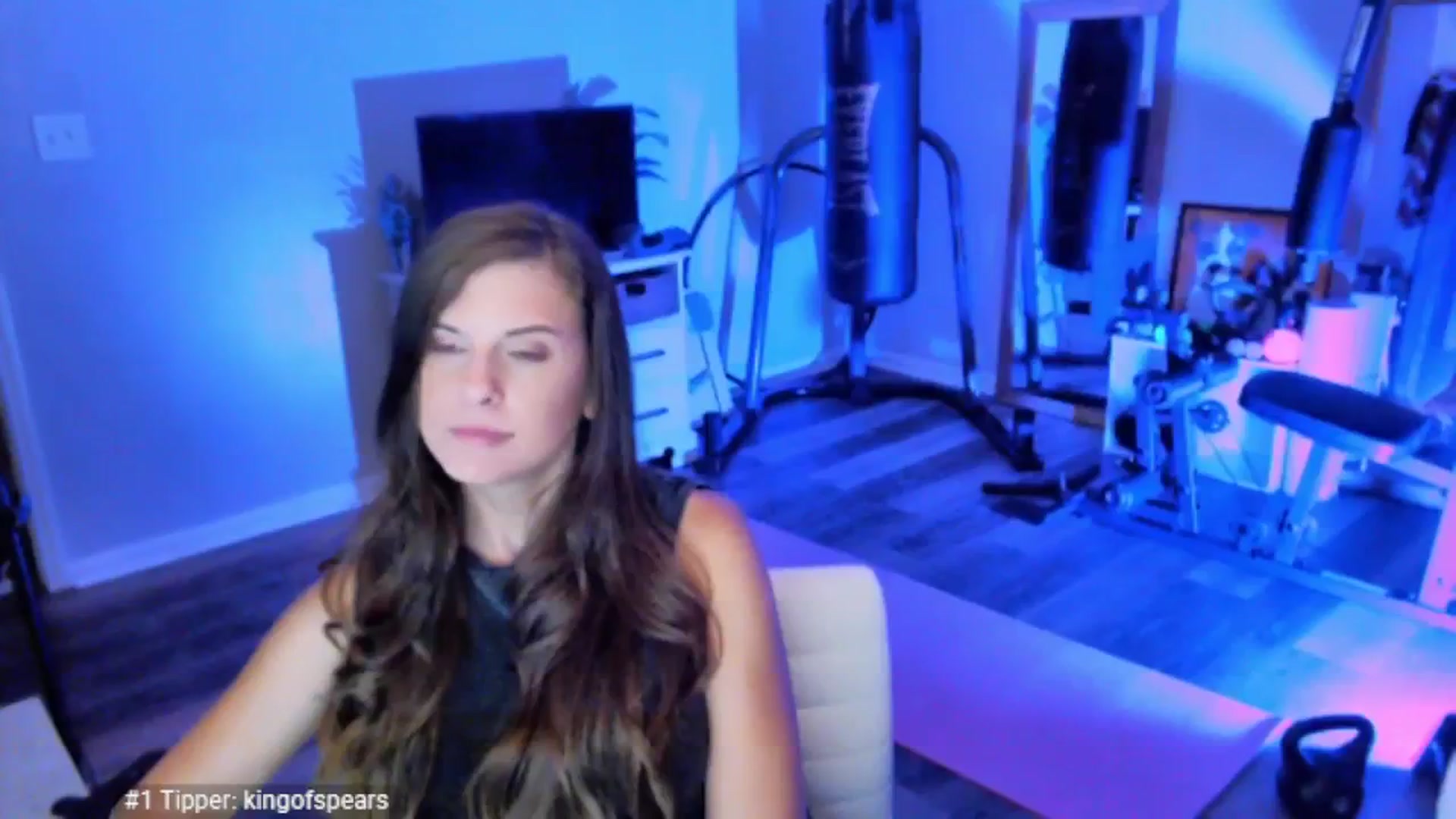 Gallery image thumbnail from Anna__Online's myfreecams stream on, 04/26/2025, 03:37 image 11 of 20