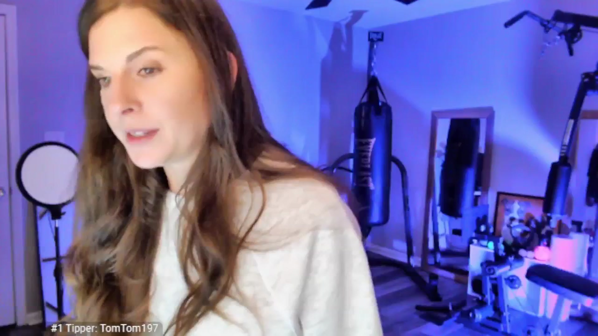 Gallery image thumbnail from Anna__Online's myfreecams stream on, 04/30/2025, 03:38 image 18 of 20