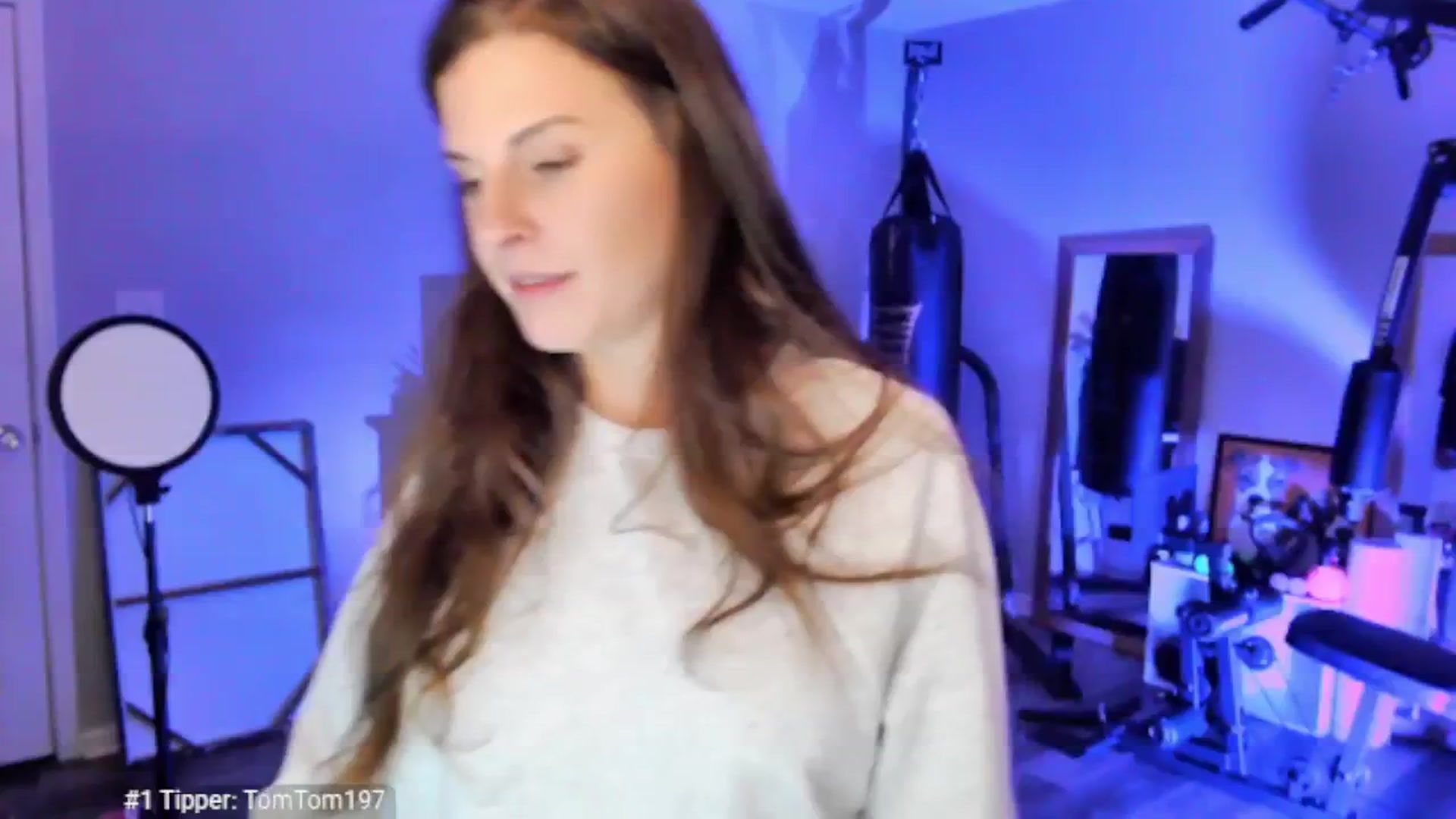 Gallery image thumbnail from Anna__Online's myfreecams stream on, 04/30/2025, 03:38 image 10 of 20