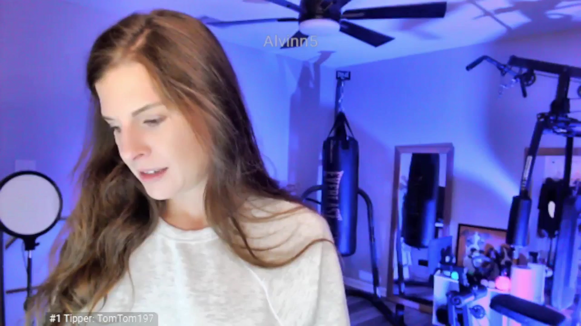 Gallery image thumbnail from Anna__Online's myfreecams stream on, 04/30/2025, 03:38 image 9 of 20