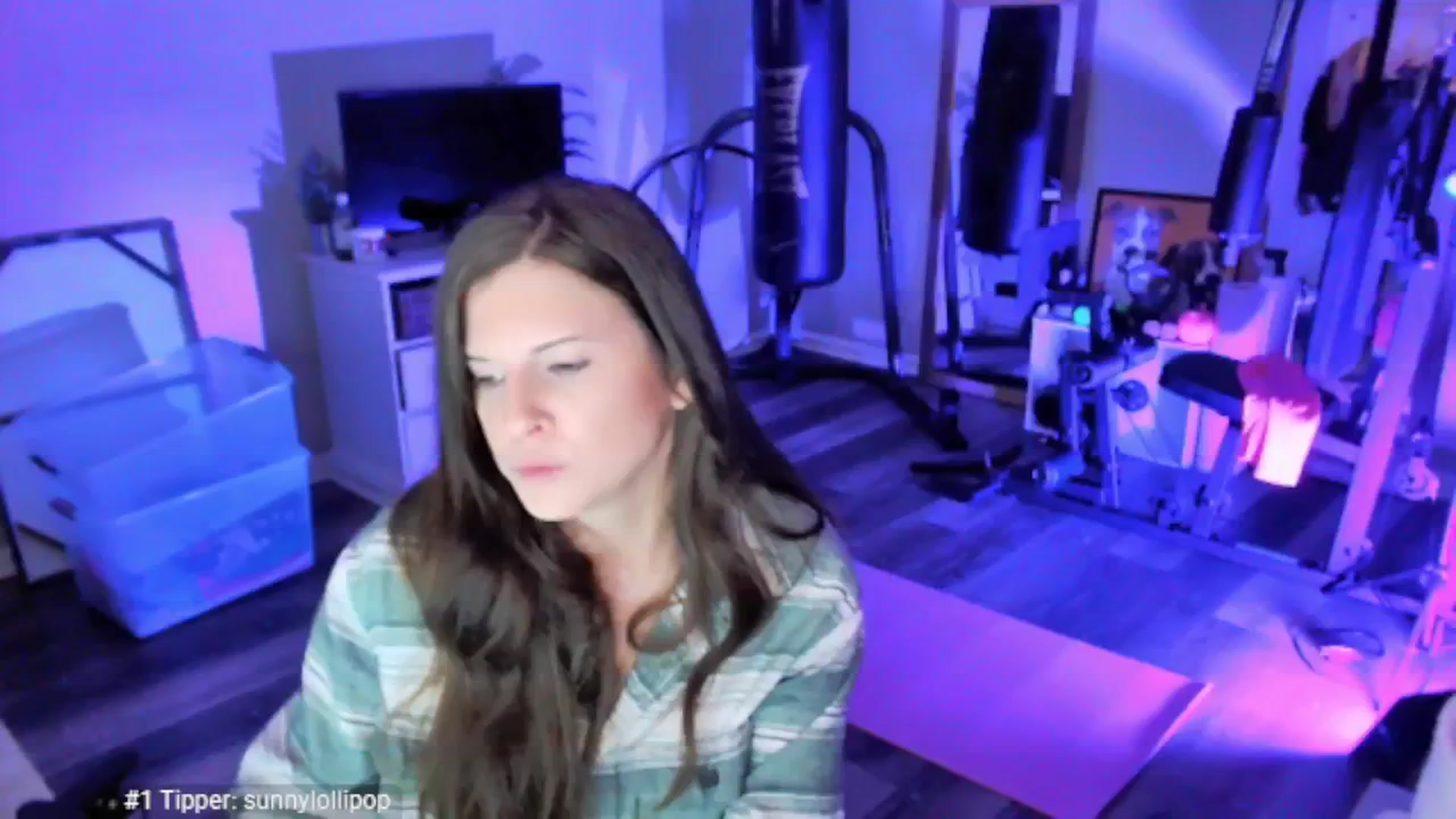 Gallery image thumbnail from Anna__Online's myfreecams stream on, 05/04/2025, 03:41 image 7 of 20