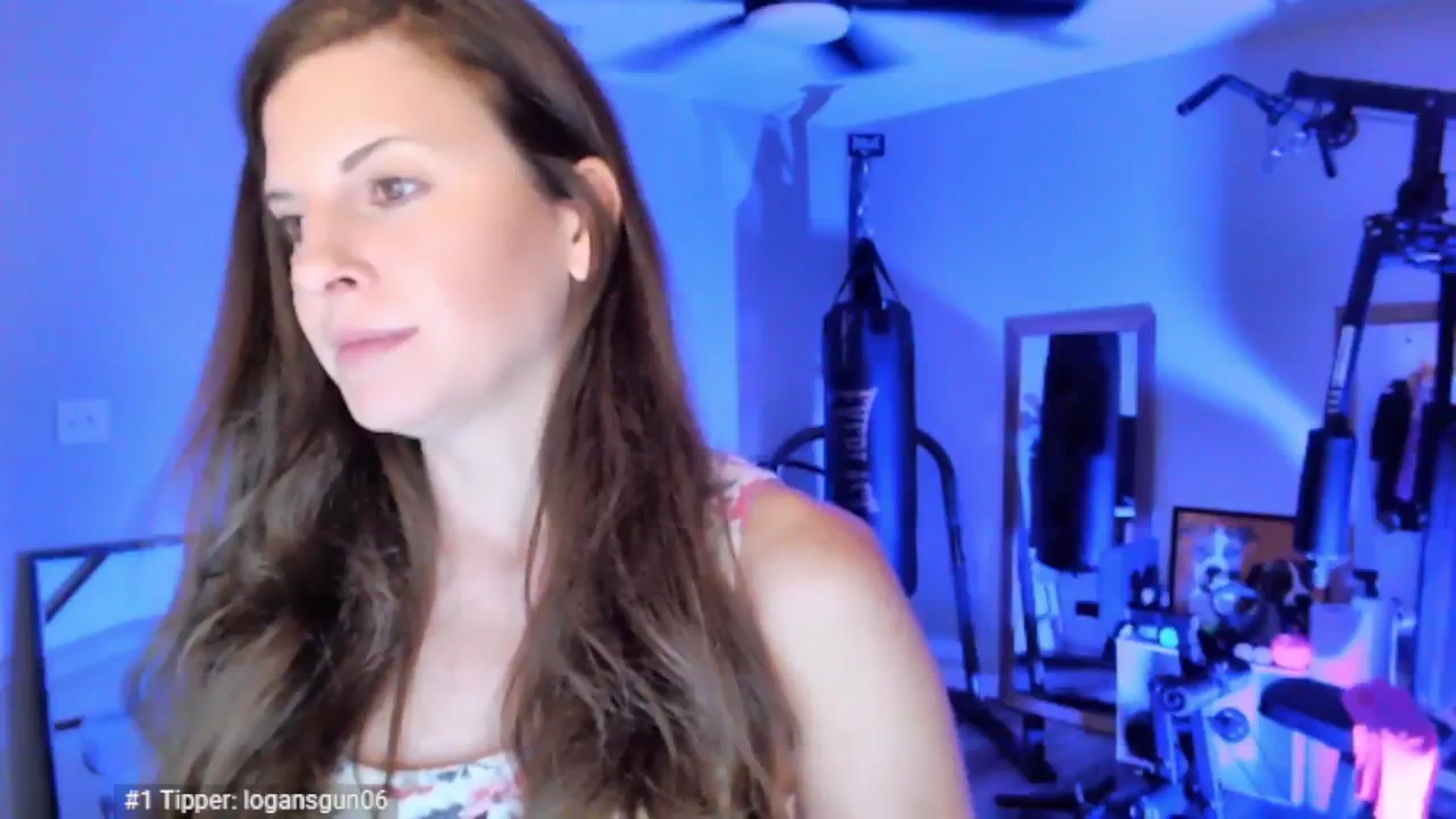Gallery image thumbnail from Anna__Online's myfreecams stream on, 05/06/2025, 03:18 image 20 of 20