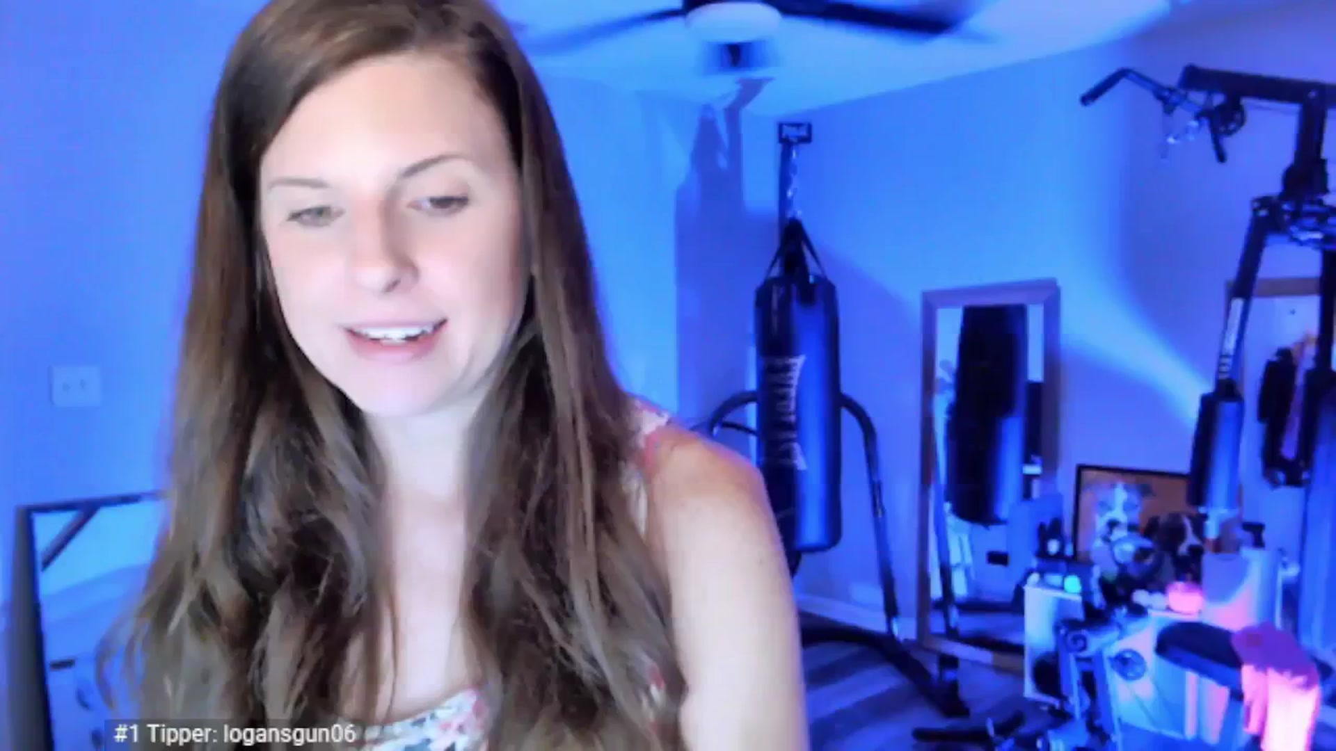Gallery image thumbnail from Anna__Online's myfreecams stream on, 05/06/2025, 03:18 image 18 of 20