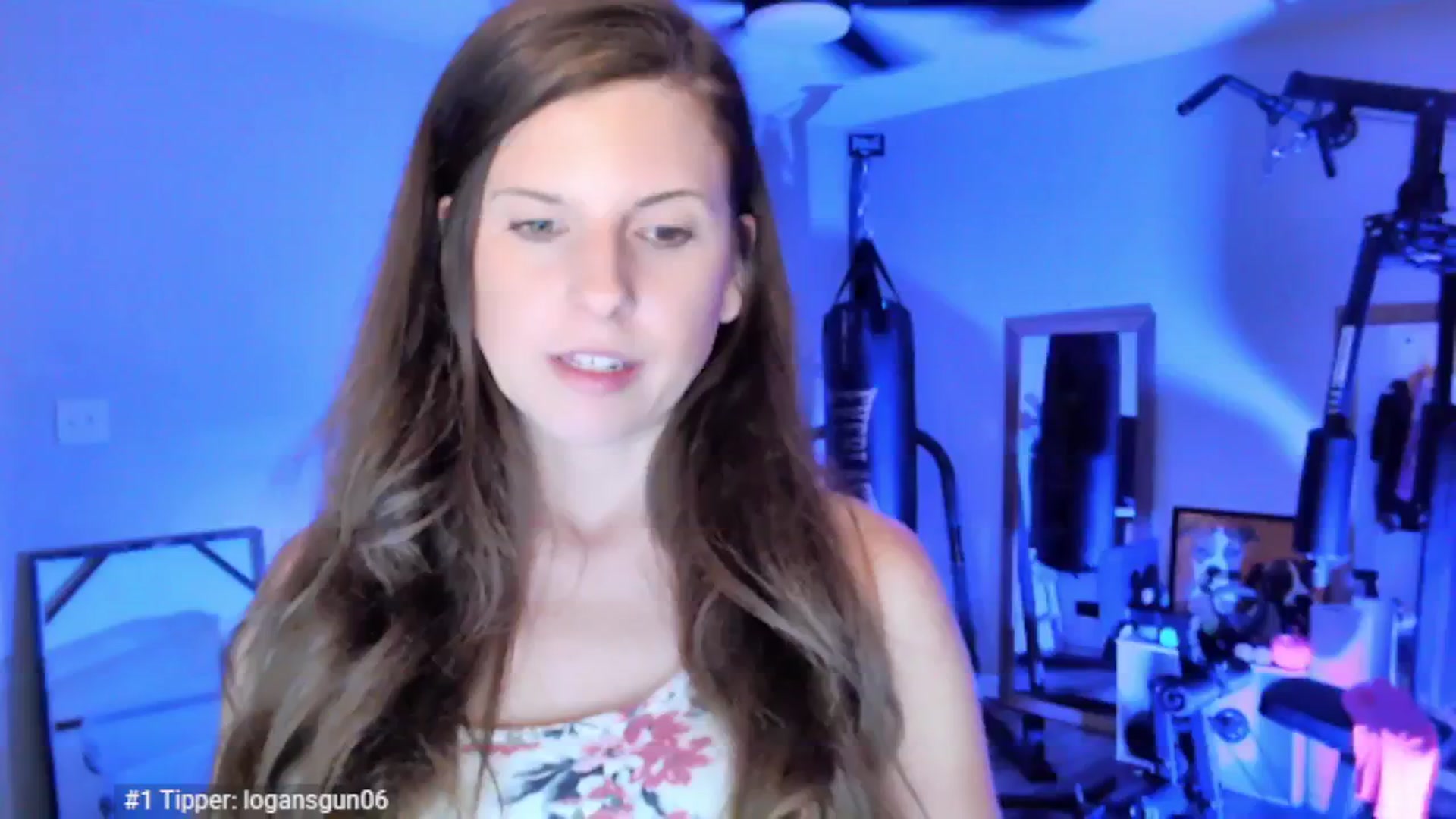 Gallery image thumbnail from Anna__Online's myfreecams stream on, 05/06/2025, 03:18 image 19 of 20