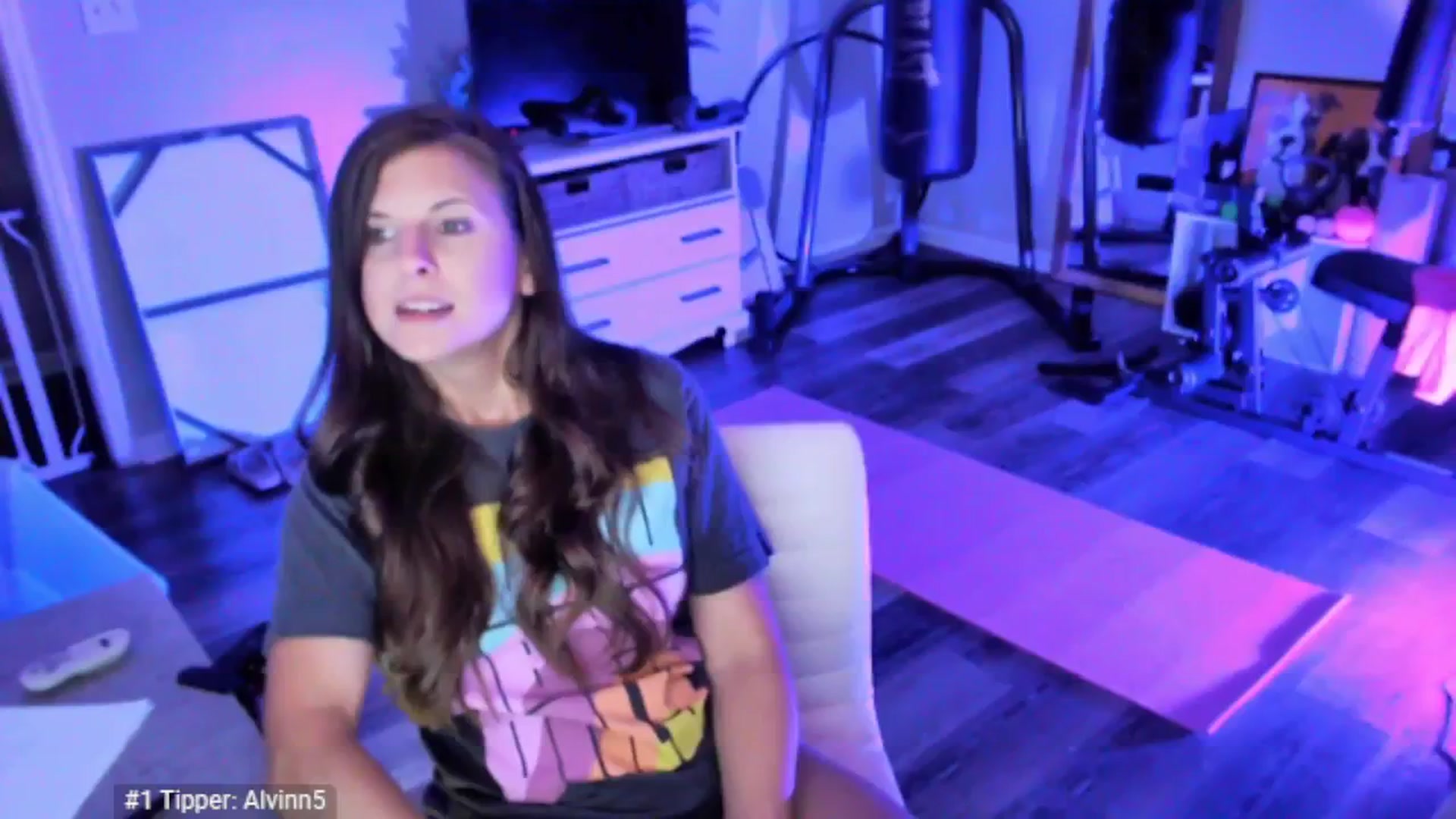 Gallery image thumbnail from Anna__Online's myfreecams stream on, 05/08/2025, 03:06 image 19 of 20