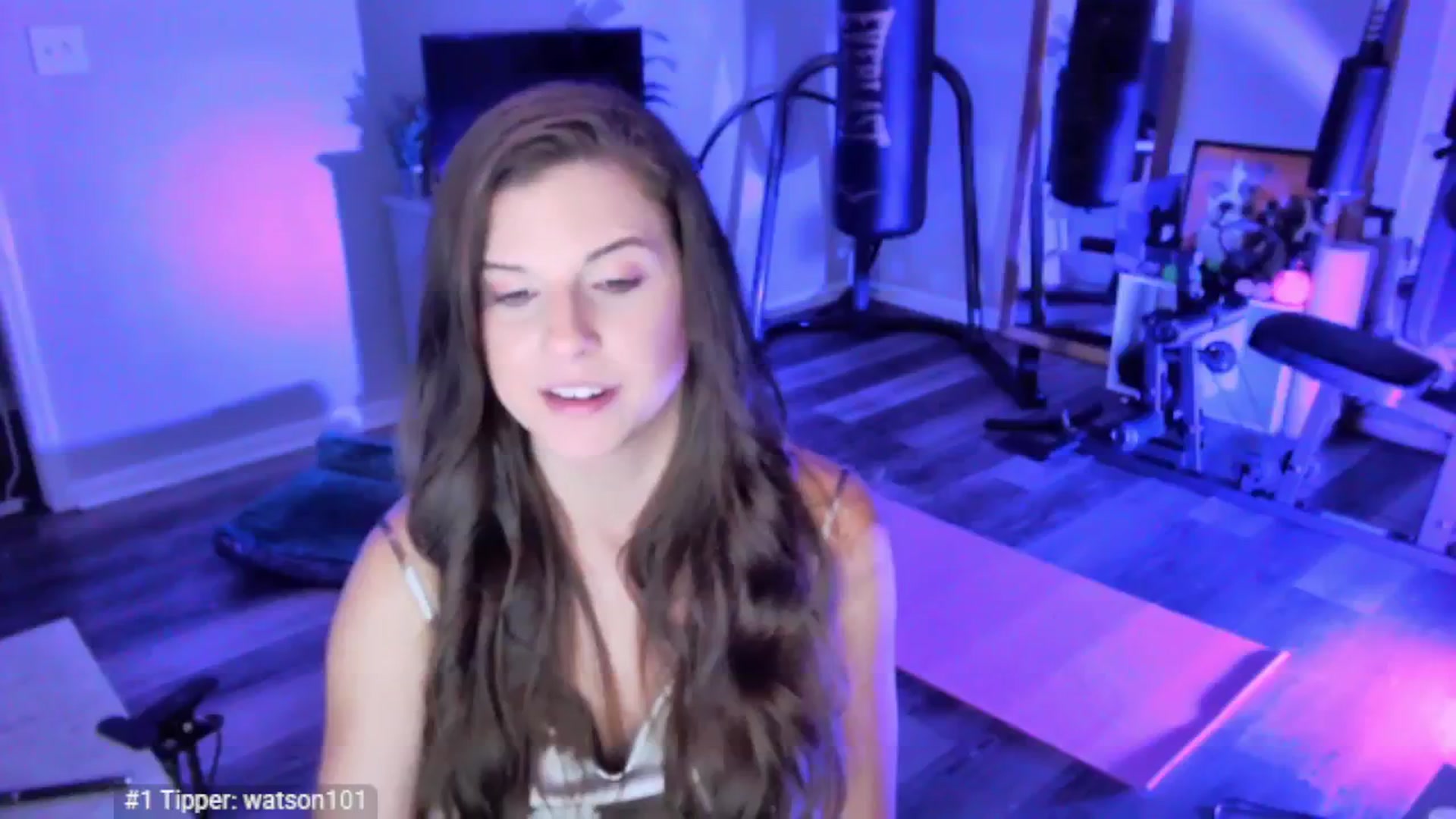 Gallery image thumbnail from Anna__Online's myfreecams stream on, 05/11/2025, 04:21 image 6 of 20