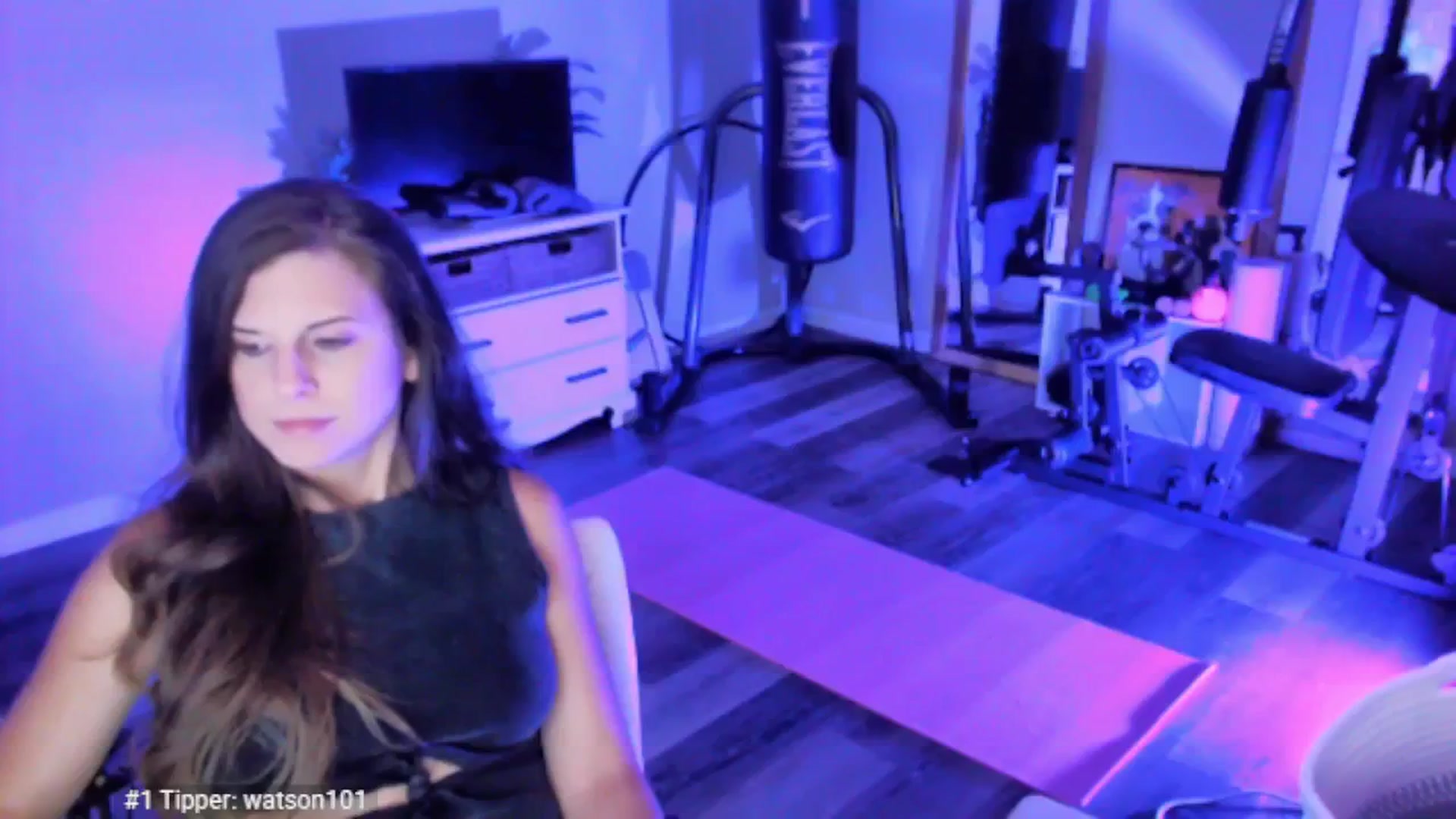 Gallery image thumbnail from Anna__Online's myfreecams stream on, 05/14/2025, 03:02 image 1 of 20