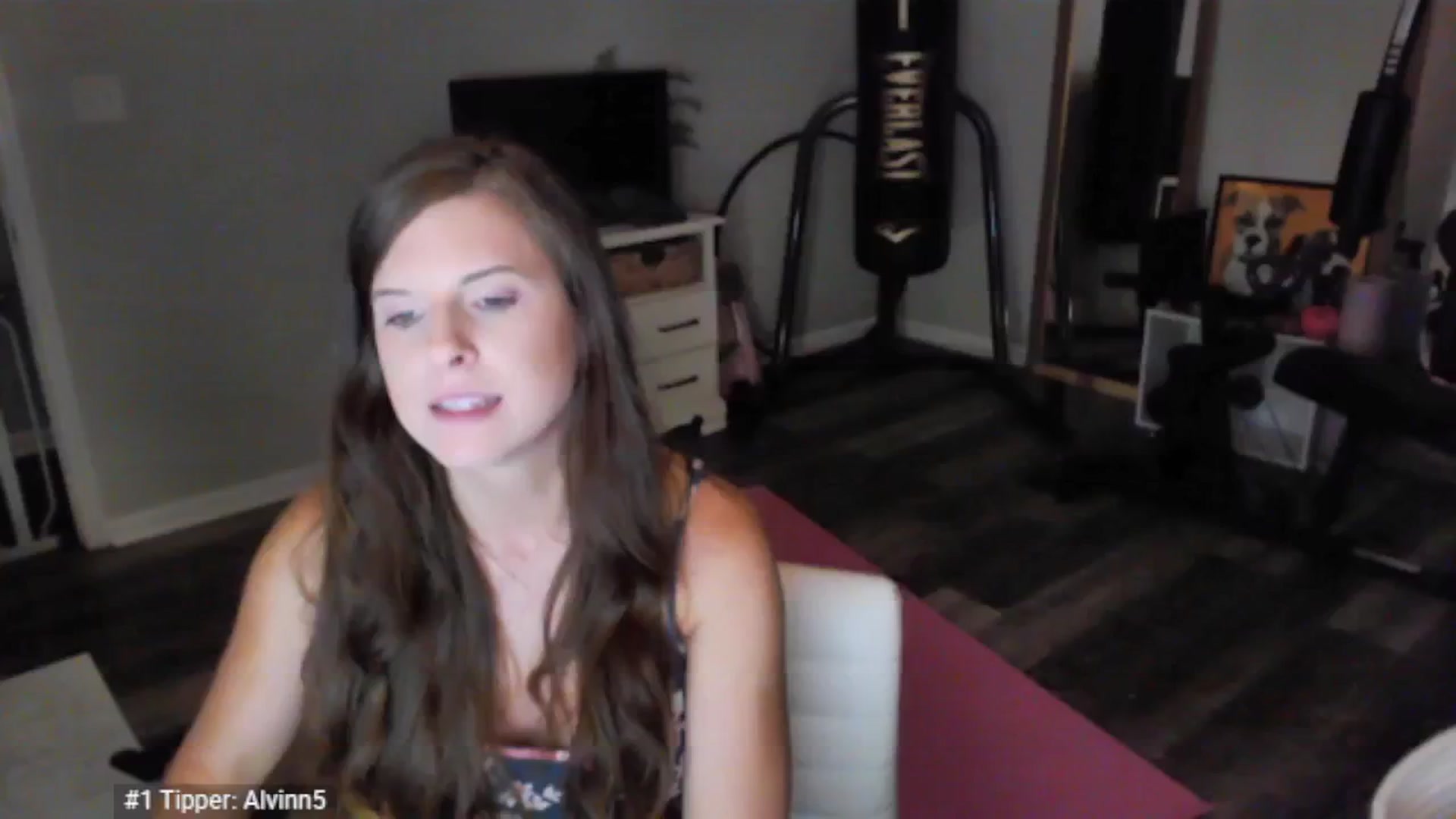 Gallery image thumbnail from Anna__Online's myfreecams stream on, 05/15/2025, 03:34 image 12 of 20
