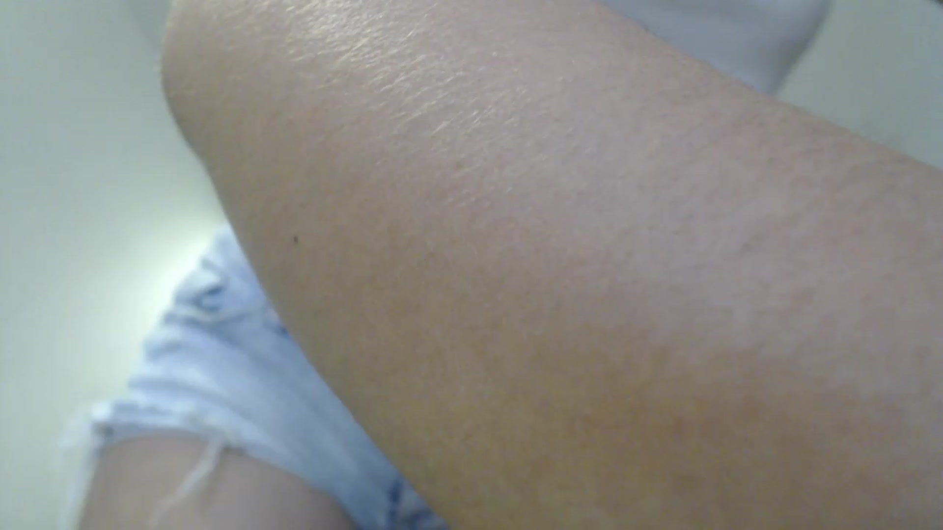 Gallery image thumbnail from Annaabel18's myfreecams stream on, 11/29/2022, 08:22 image 10 of 20