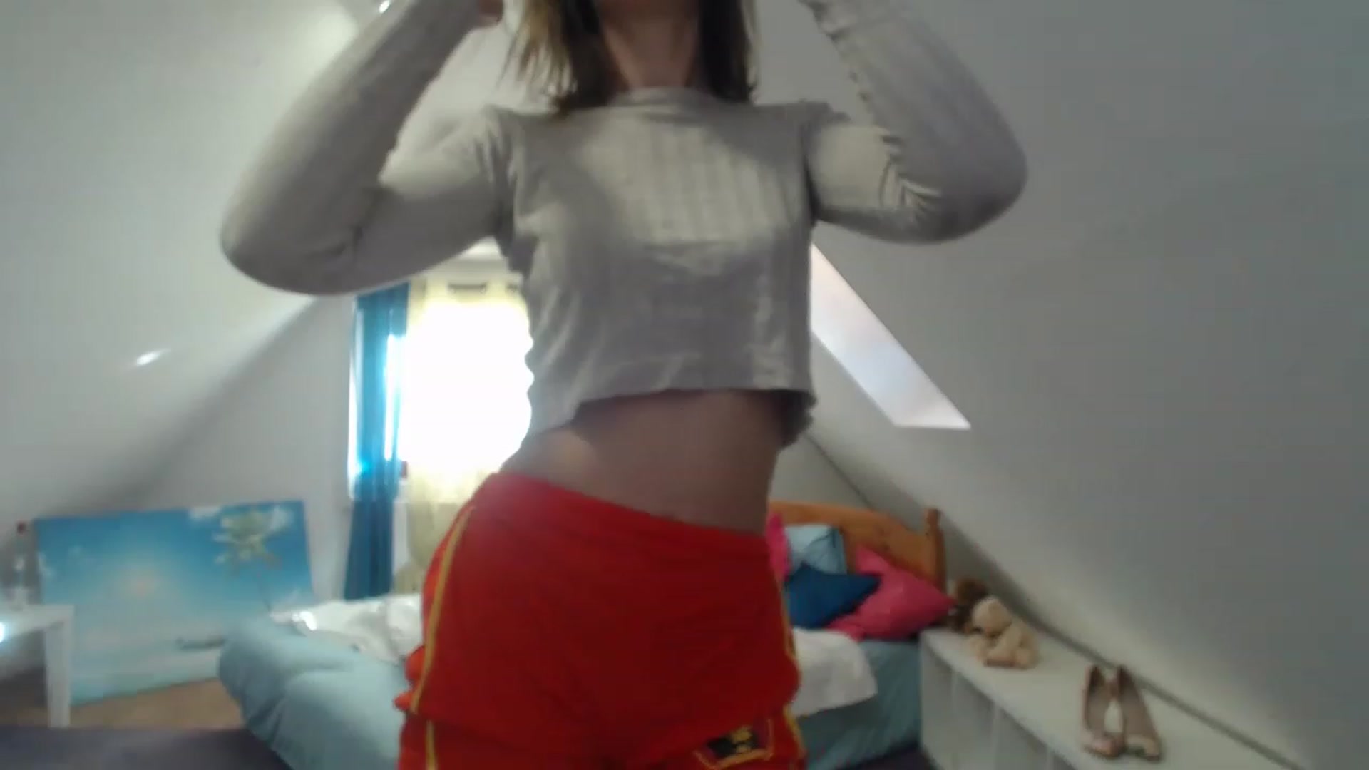 Gallery image thumbnail from Annaabel18's myfreecams stream on, 12/27/2022, 09:45 image 5 of 20