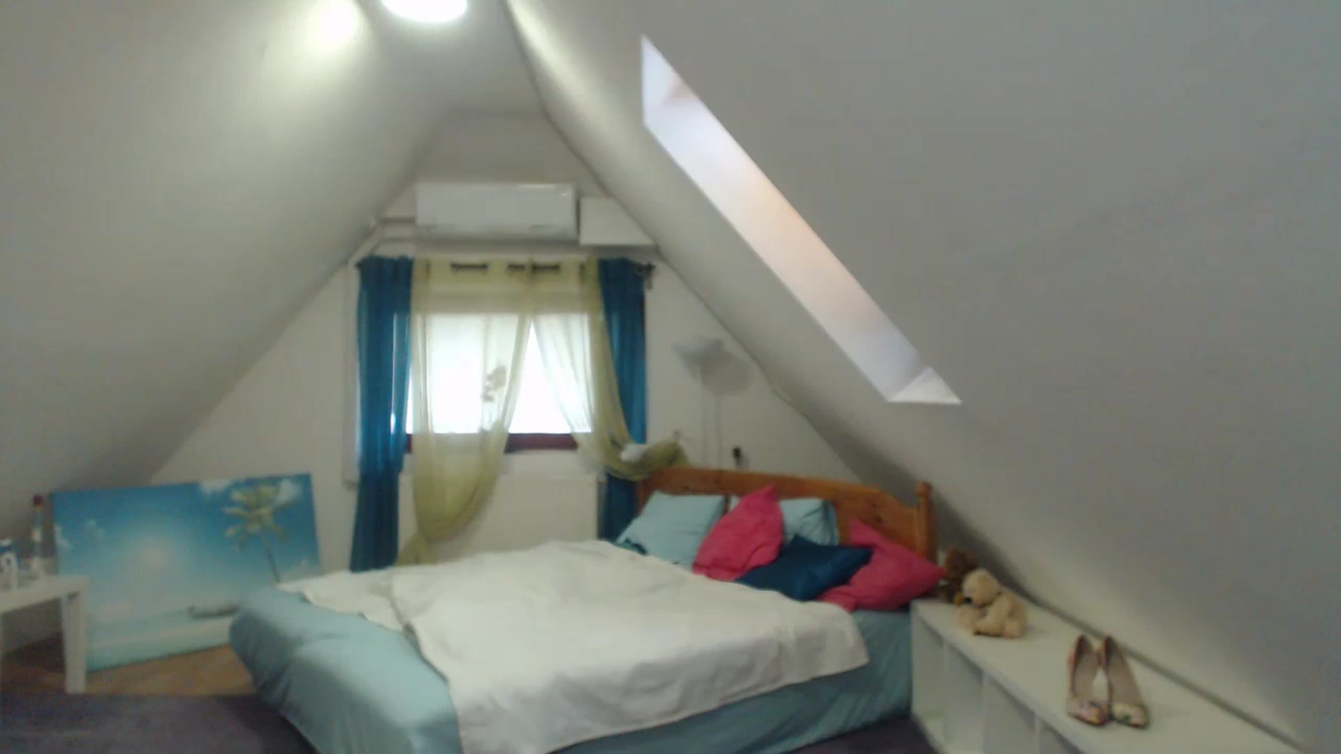 Gallery image thumbnail from Annaabel18's myfreecams stream on, 12/30/2022, 08:35 image 12 of 20