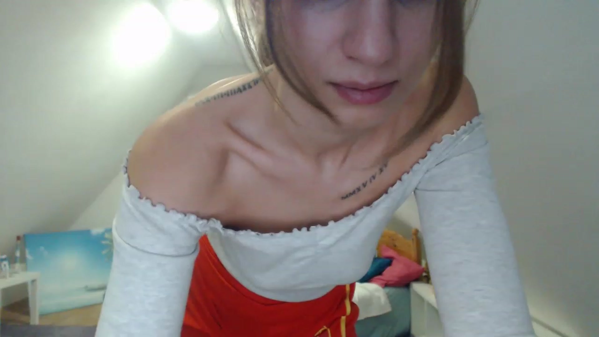 Gallery image thumbnail from Annaabel18's myfreecams stream on, 12/30/2022, 08:35 image 4 of 20