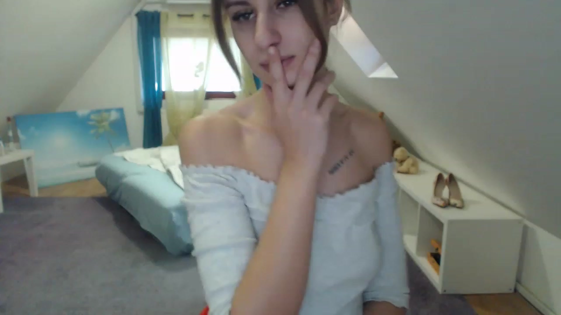 Gallery image thumbnail from Annaabel18's myfreecams stream on, 12/30/2022, 08:35 image 5 of 20