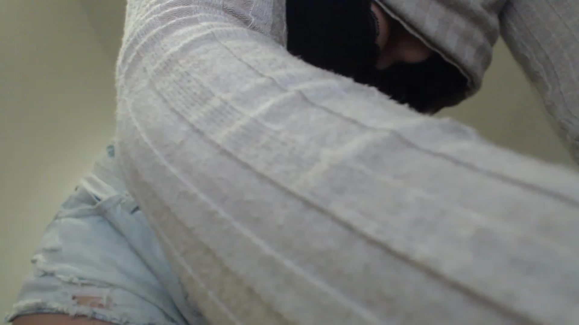 Gallery image thumbnail from Annaabel18's myfreecams stream on, 01/19/2023, 10:53 image 17 of 20