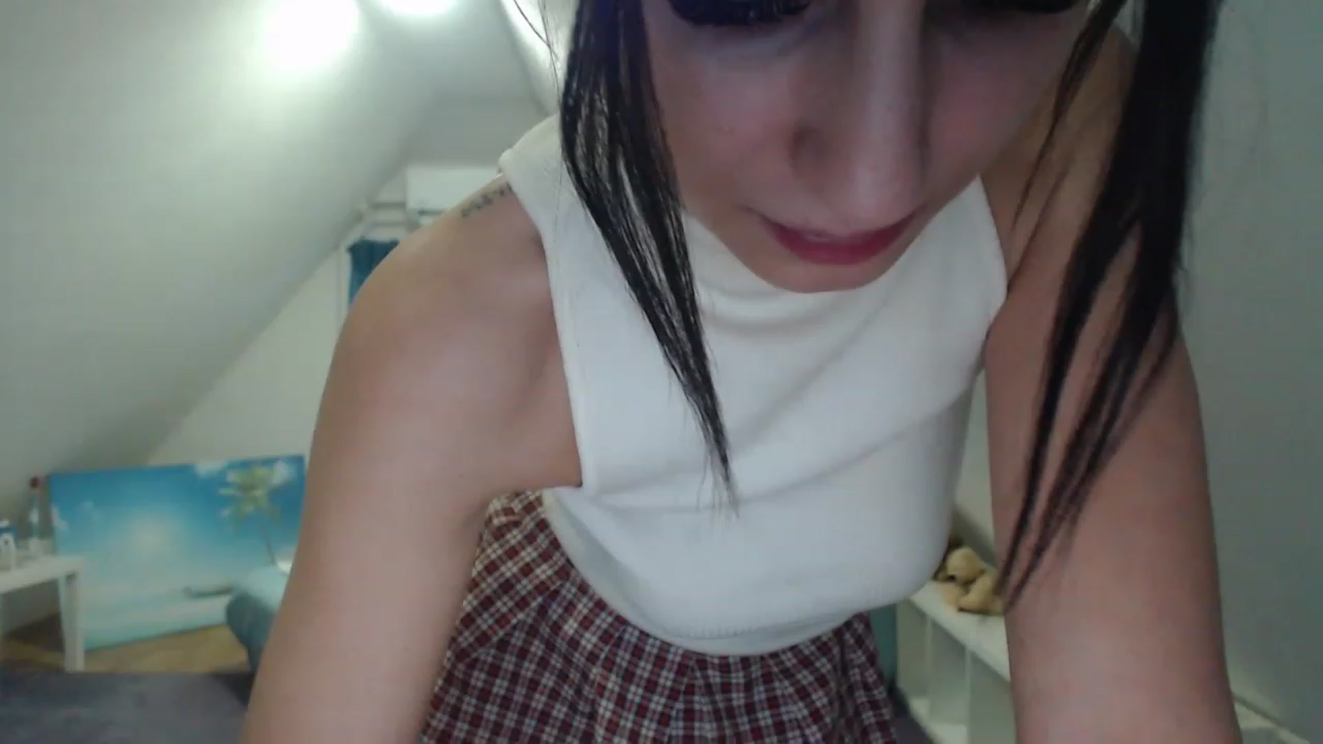 Gallery image thumbnail from Annaabel18's myfreecams stream on, 01/21/2023, 08:30 image 4 of 20