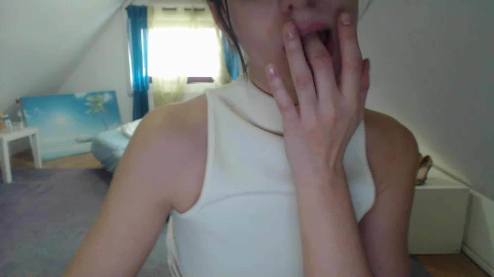 Gallery image thumbnail from Annaabel18's myfreecams stream on, 02/11/2023, 08:05 image 16 of 20