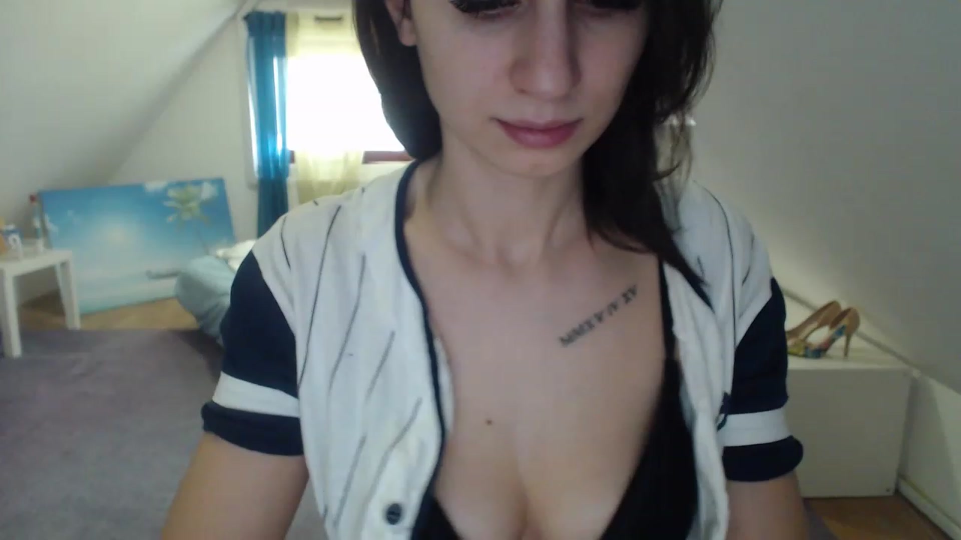 Gallery image thumbnail from Annaabel18's myfreecams stream on, 02/18/2023, 07:41 image 19 of 20