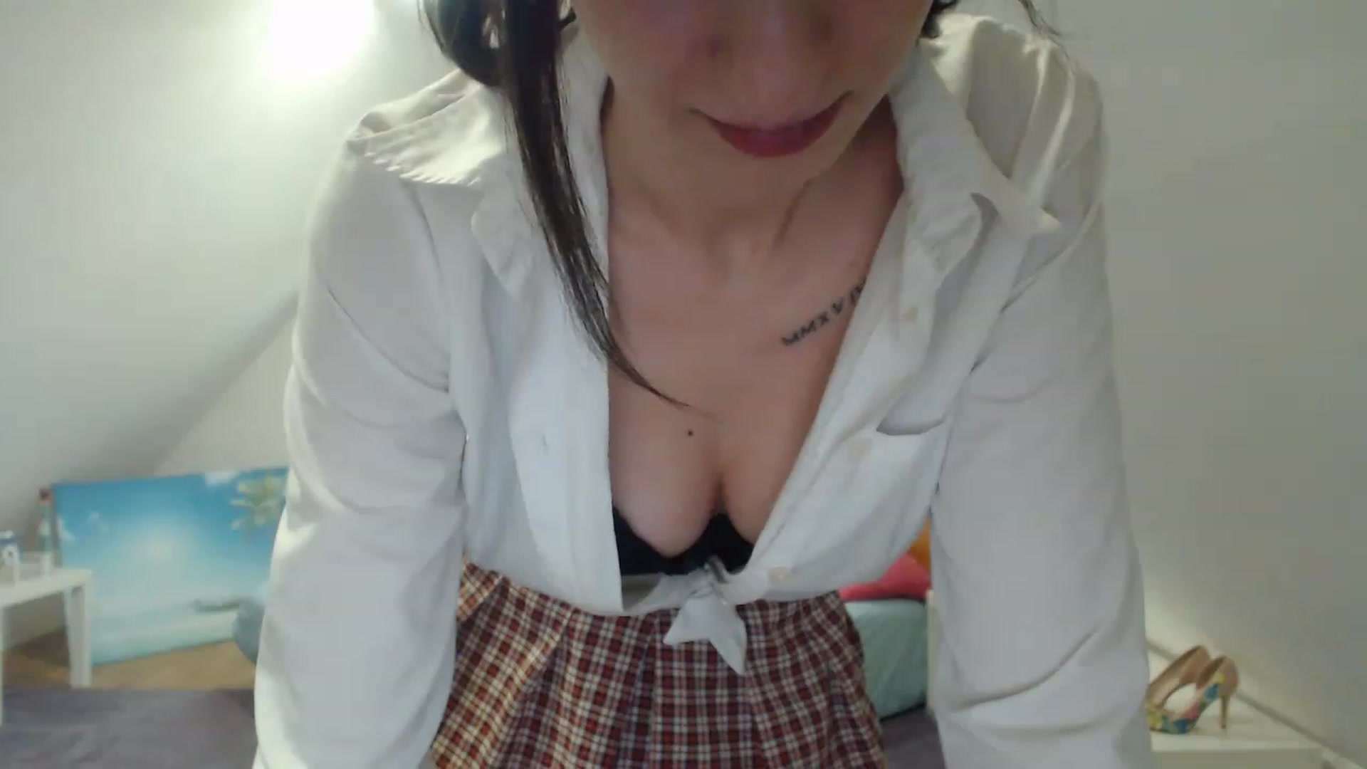 Gallery image thumbnail from Annaabel18's myfreecams stream on, 02/24/2023, 07:35 image 16 of 20