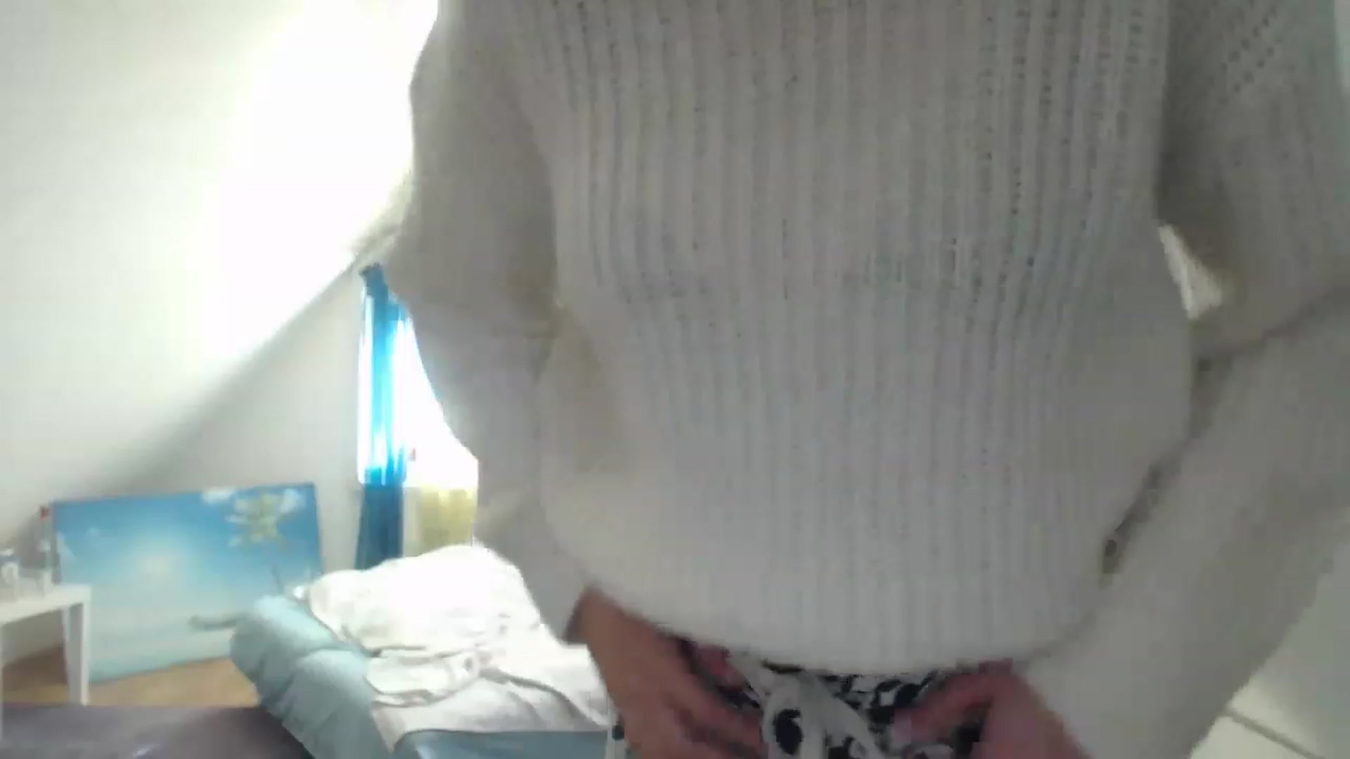 Gallery image thumbnail from Annaabel18's myfreecams stream on, 02/28/2023, 08:56 image 10 of 20