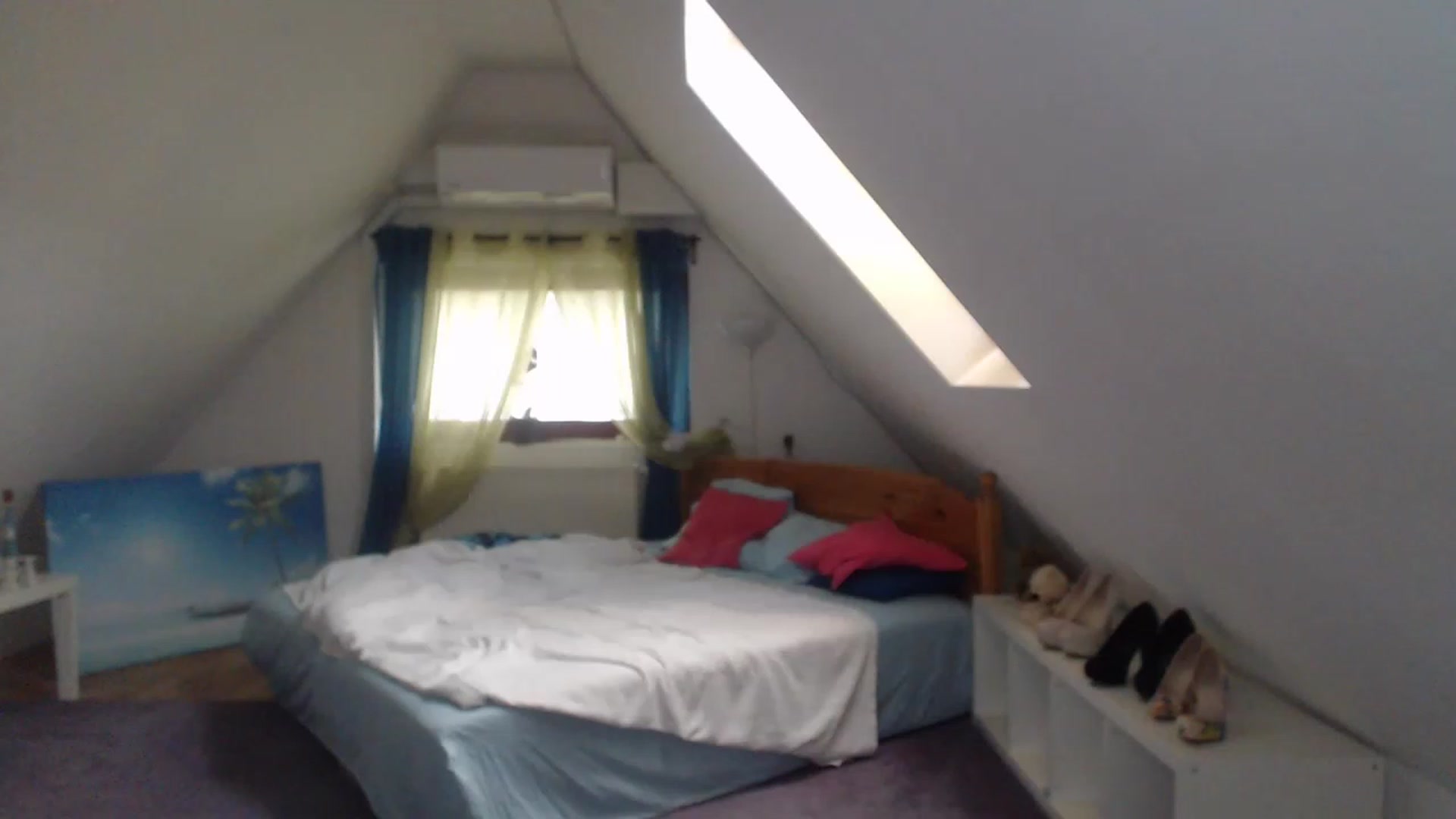 Gallery image thumbnail from Annaabel18's myfreecams stream on, 05/17/2023, 08:54 image 13 of 20