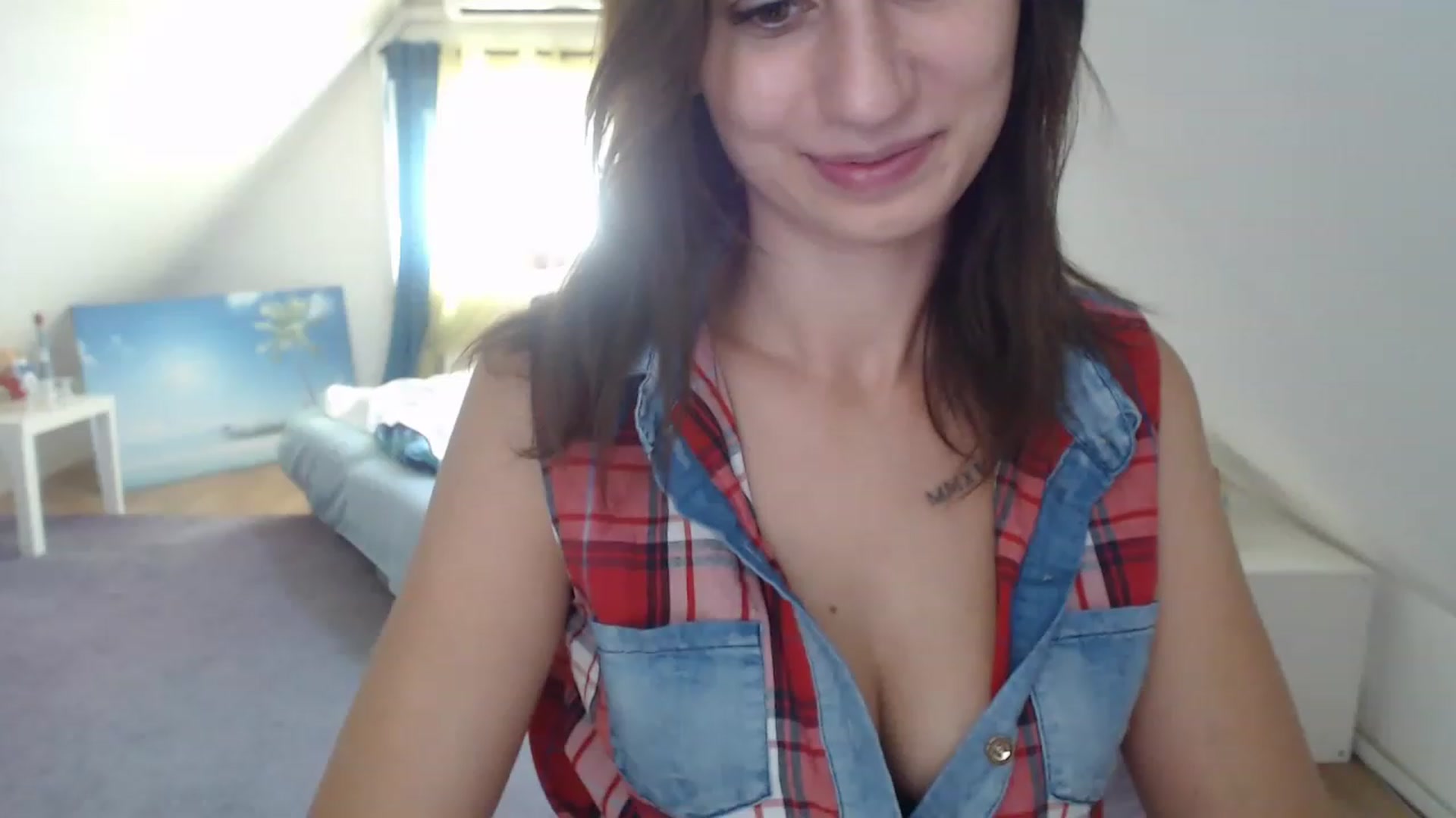 Gallery image thumbnail from Annaabel18's myfreecams stream on, 06/23/2023, 06:51 image 16 of 20