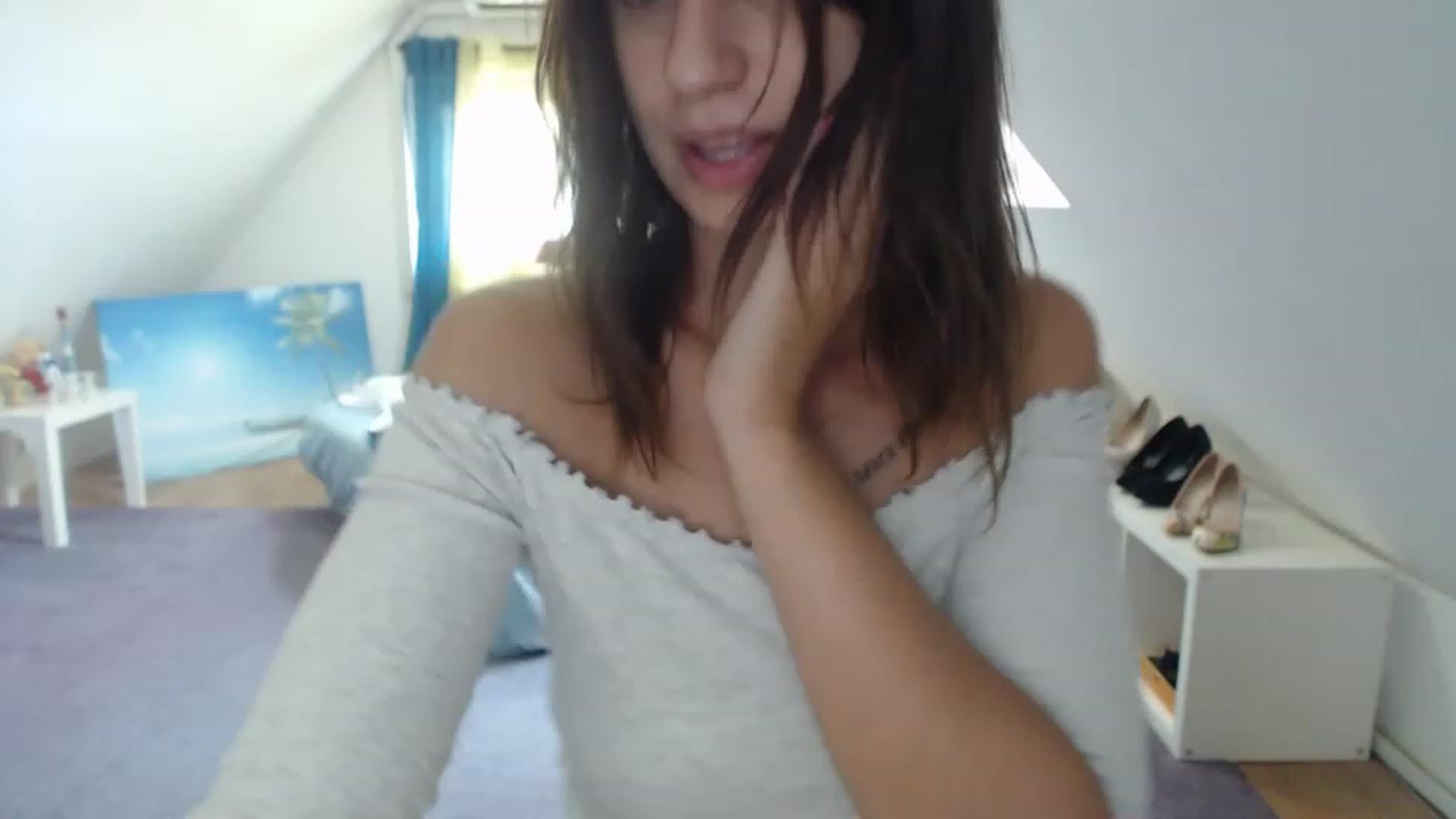 Gallery image thumbnail from Annaabel18's myfreecams stream on, 07/19/2023, 07:18 image 19 of 20