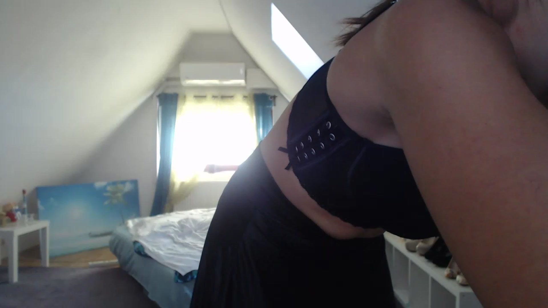 Gallery image thumbnail from Annaabel18's myfreecams stream on, 07/27/2023, 07:44 image 4 of 20