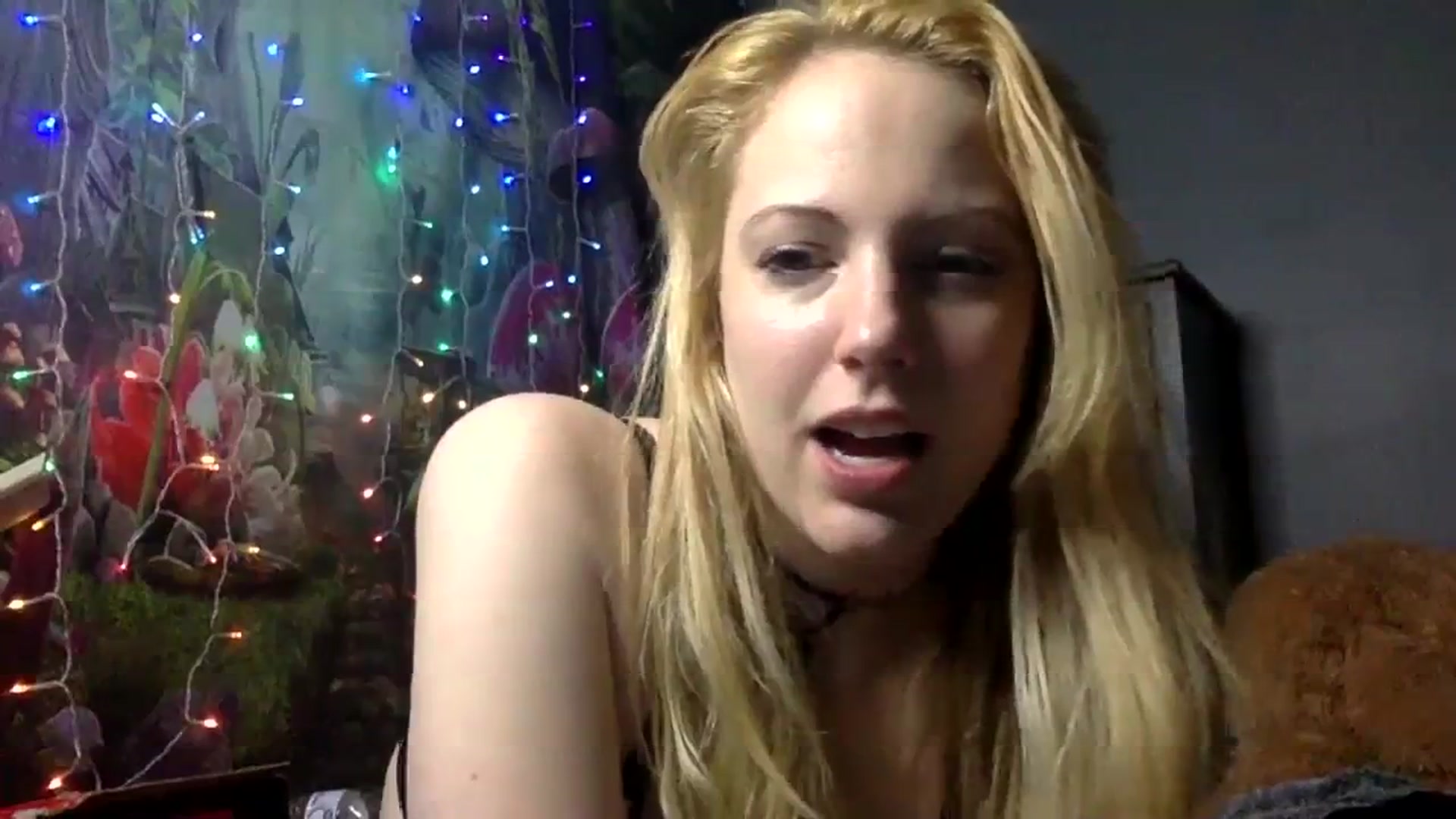 Gallery image thumbnail from Annabanana18's myfreecams stream on, 02/17/2024, 11:46 image 5 of 20