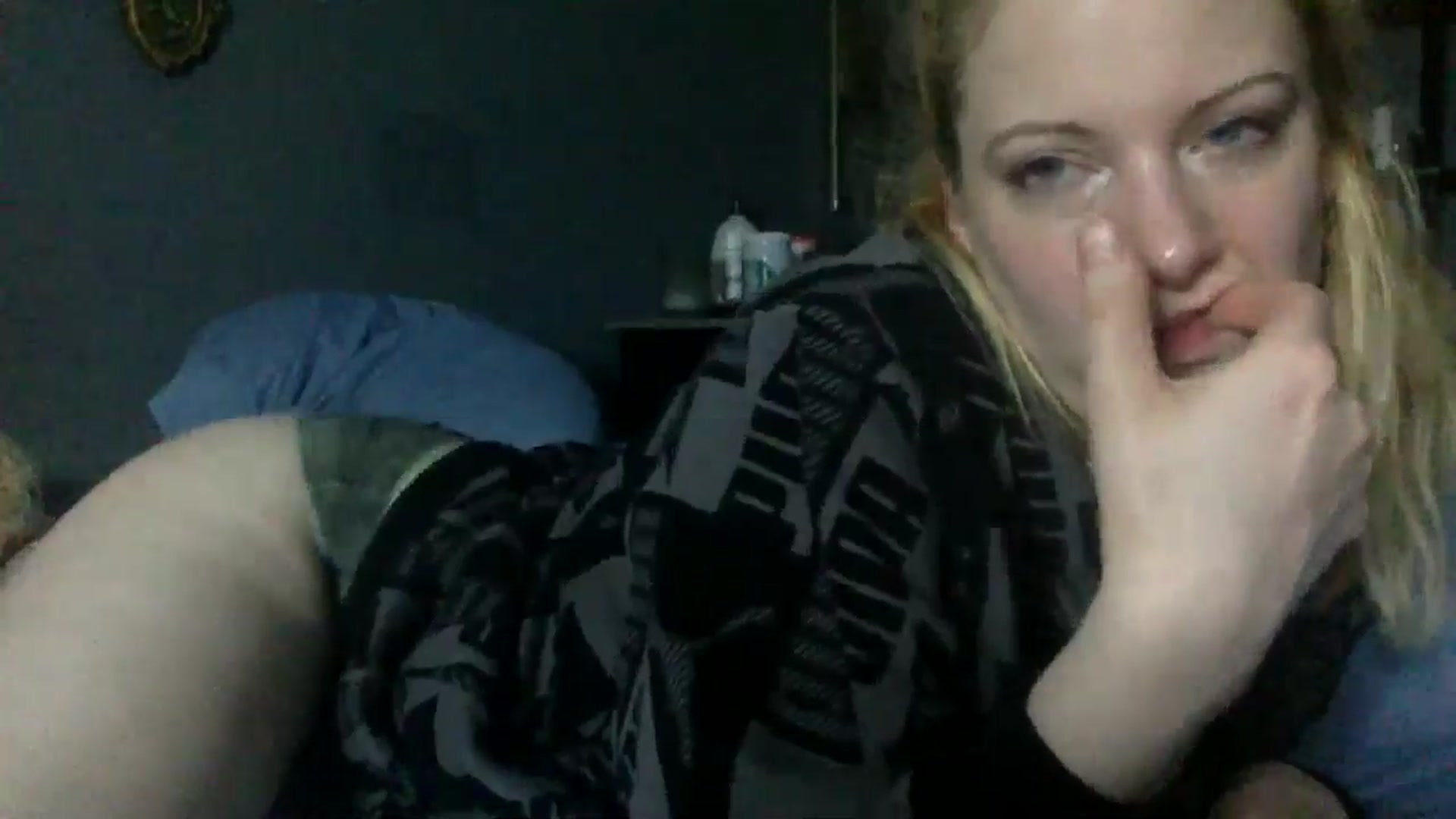 Gallery image thumbnail from Annabanana18's myfreecams stream on, 06/09/2024, 09:23 image 19 of 20