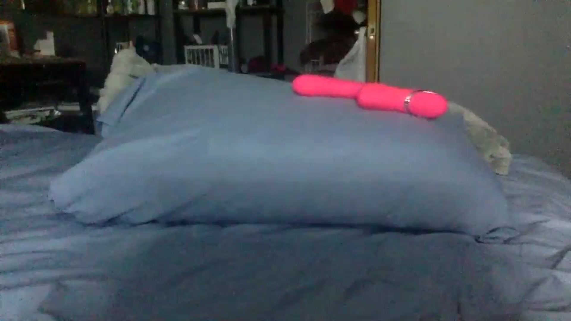Gallery image thumbnail from Annabanana18's myfreecams stream on, 06/09/2024, 09:23 image 9 of 20