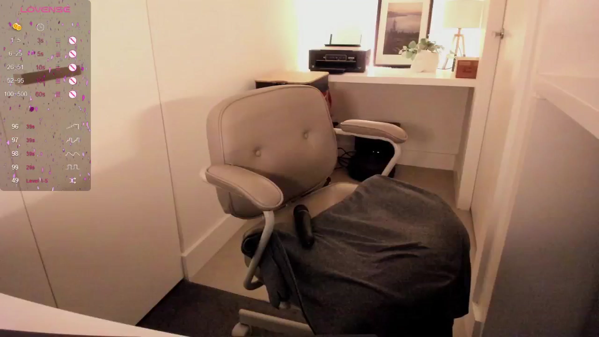 Gallery image thumbnail from Annabel's myfreecams stream on, 11/29/2024, 08:57 image 2 of 20