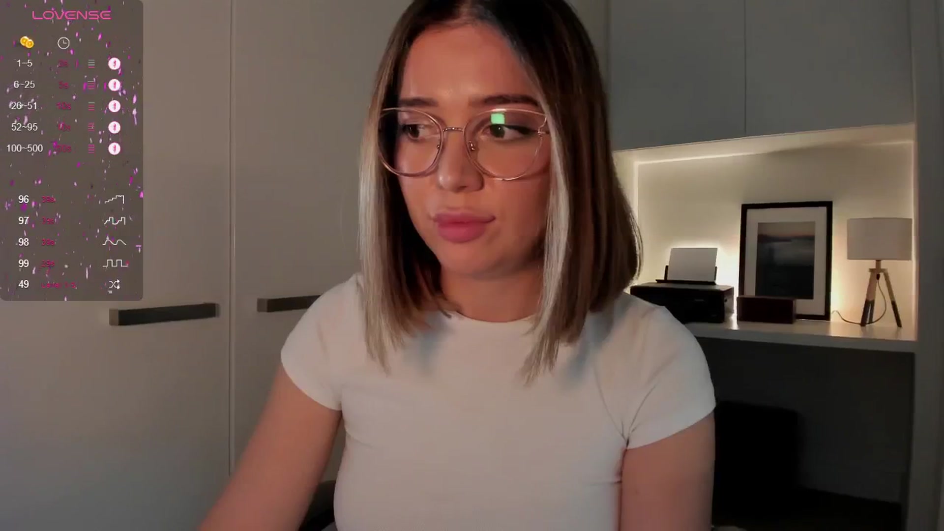Gallery image thumbnail from Annabel's myfreecams stream on, 12/23/2024, 07:39 image 2 of 20