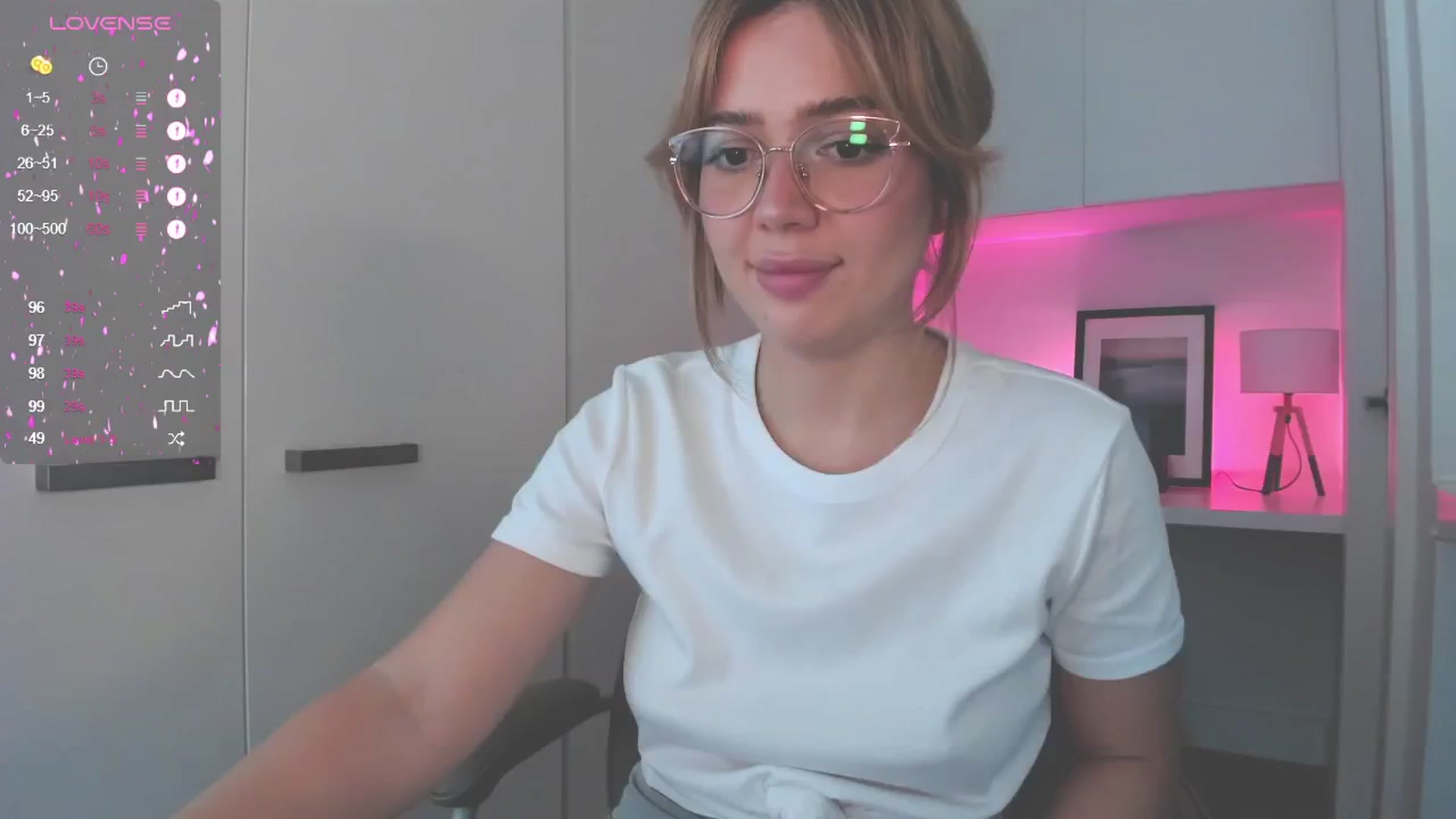 Gallery image thumbnail from Annabel's myfreecams stream on, 02/13/2025, 05:21 image 1 of 20