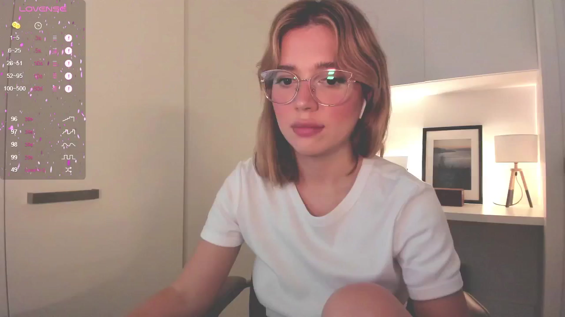 Gallery image thumbnail from Annabel's myfreecams stream on, 02/14/2025, 02:04 image 10 of 20