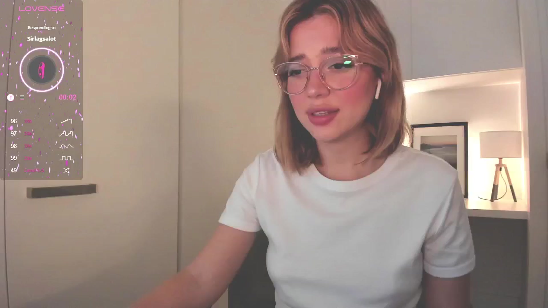 Gallery image thumbnail from Annabel's myfreecams stream on, 02/14/2025, 02:04 image 15 of 20