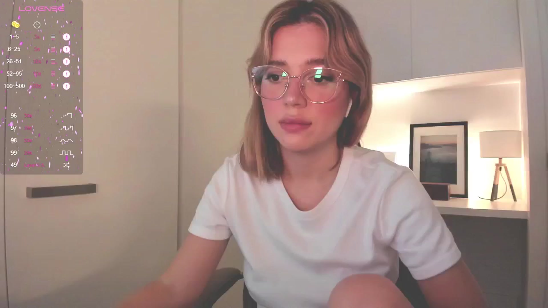 Gallery image thumbnail from Annabel's myfreecams stream on, 02/14/2025, 02:04 image 7 of 20