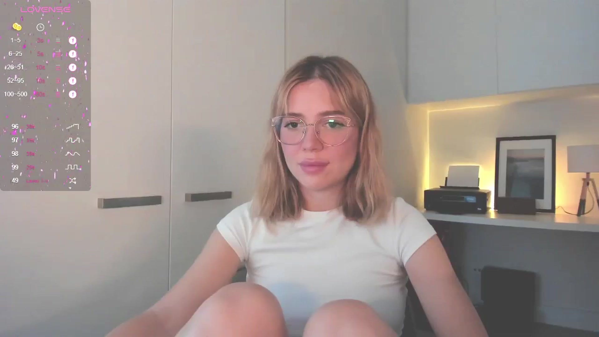Gallery image thumbnail from Annabel's myfreecams stream on, 02/23/2025, 04:00 image 6 of 20