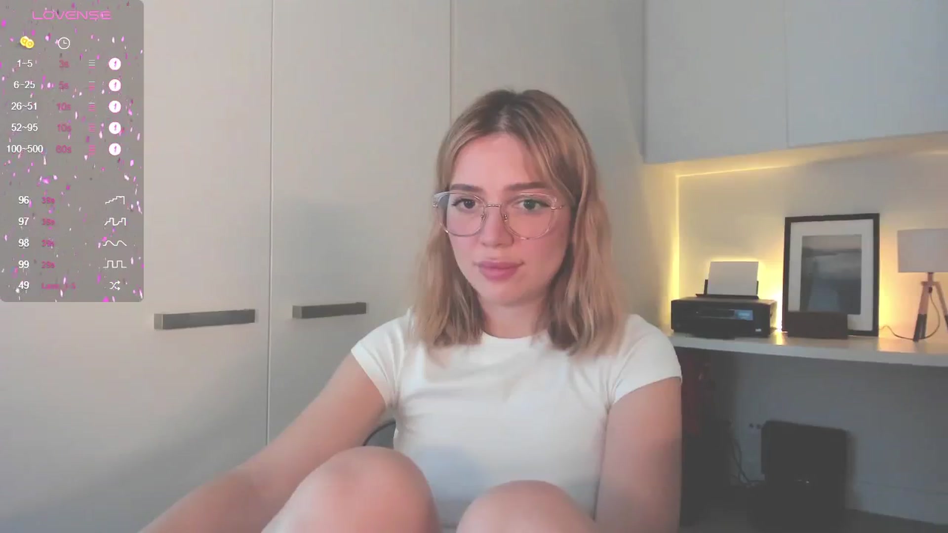 Gallery image thumbnail from Annabel's myfreecams stream on, 02/23/2025, 04:00 image 8 of 20