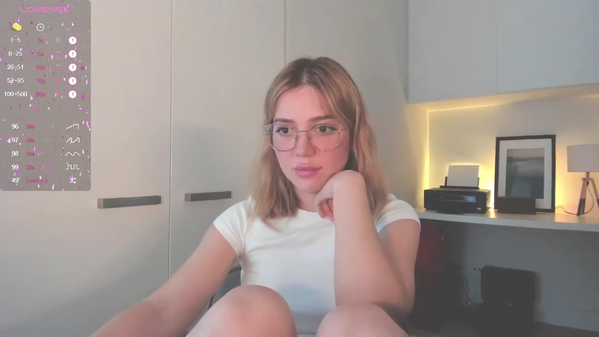 Gallery image thumbnail from Annabel's myfreecams stream on, 02/23/2025, 04:00 image 7 of 20