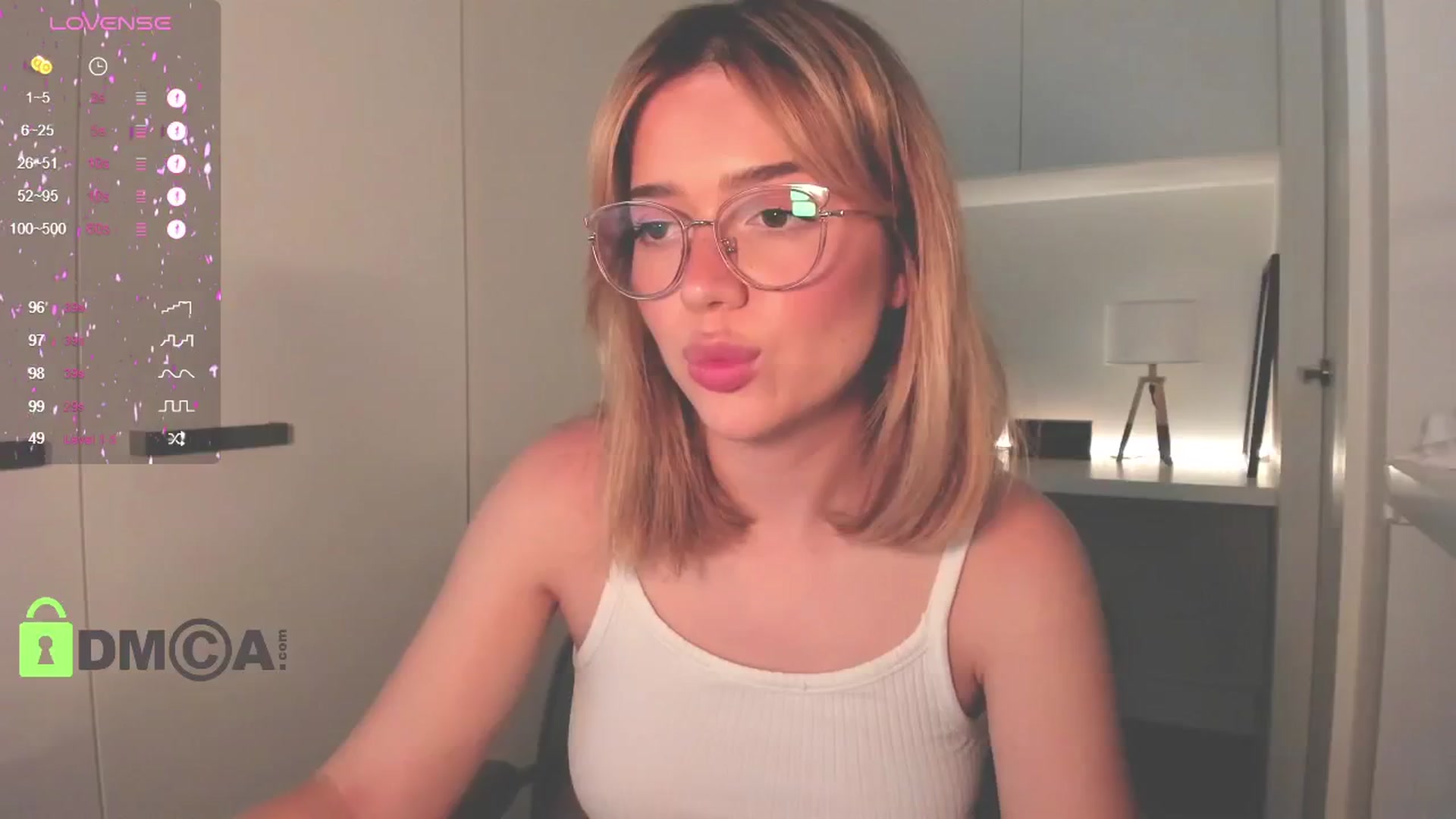 Gallery image thumbnail from Annabel's myfreecams stream on, 03/13/2025, 07:42 image 4 of 20