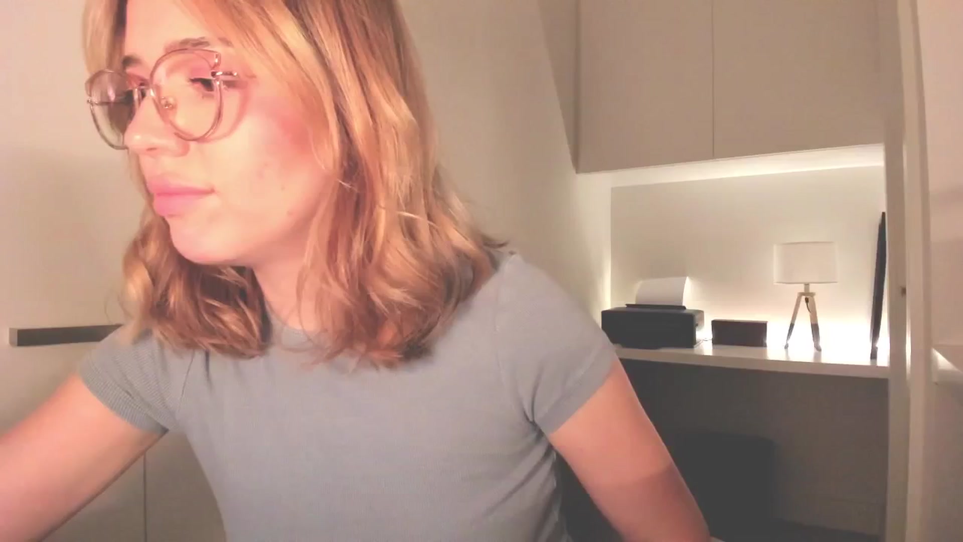 Gallery image thumbnail from Annabel's myfreecams stream on, 03/15/2025, 09:15 image 3 of 20
