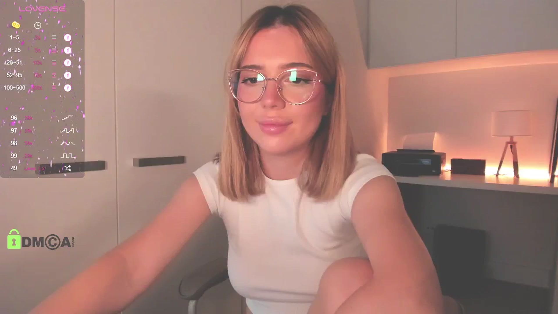 Gallery image thumbnail from Annabel's myfreecams stream on, 03/17/2025, 07:37 image 8 of 20