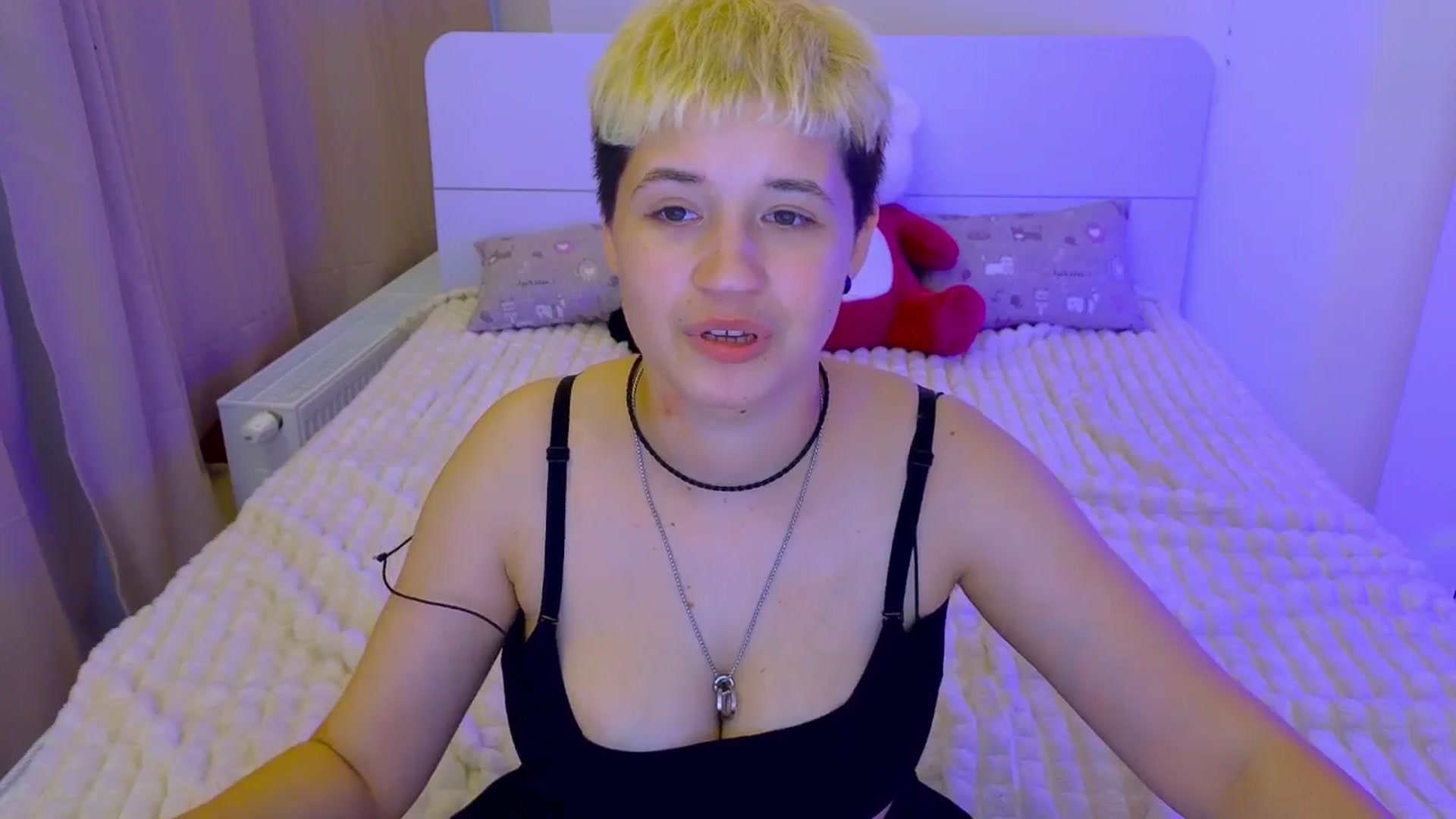 Gallery image thumbnail from Annabella445's myfreecams stream on, 07/05/2025, 02:32 image 16 of 20