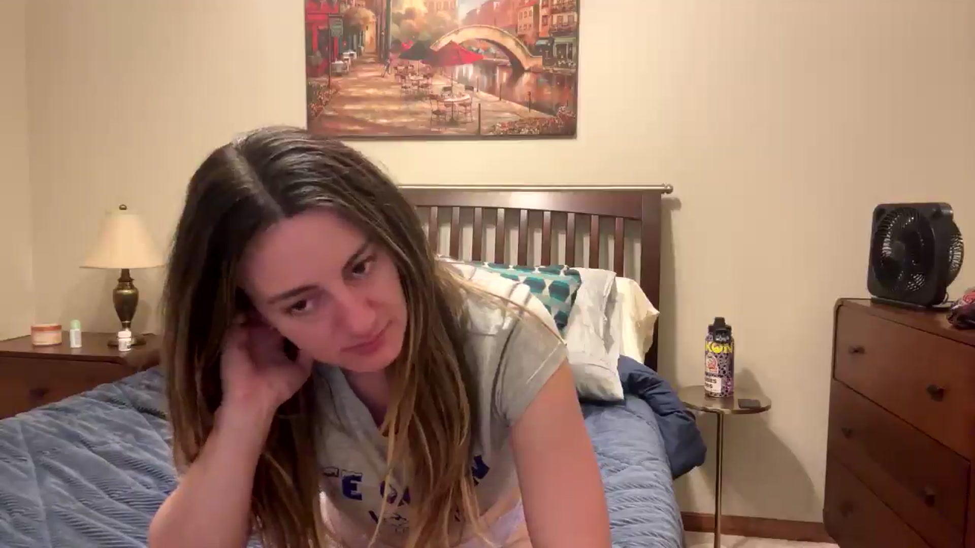 Gallery image thumbnail from Annacakes95's myfreecams stream on, 05/16/2025, 06:45 image 2 of 20