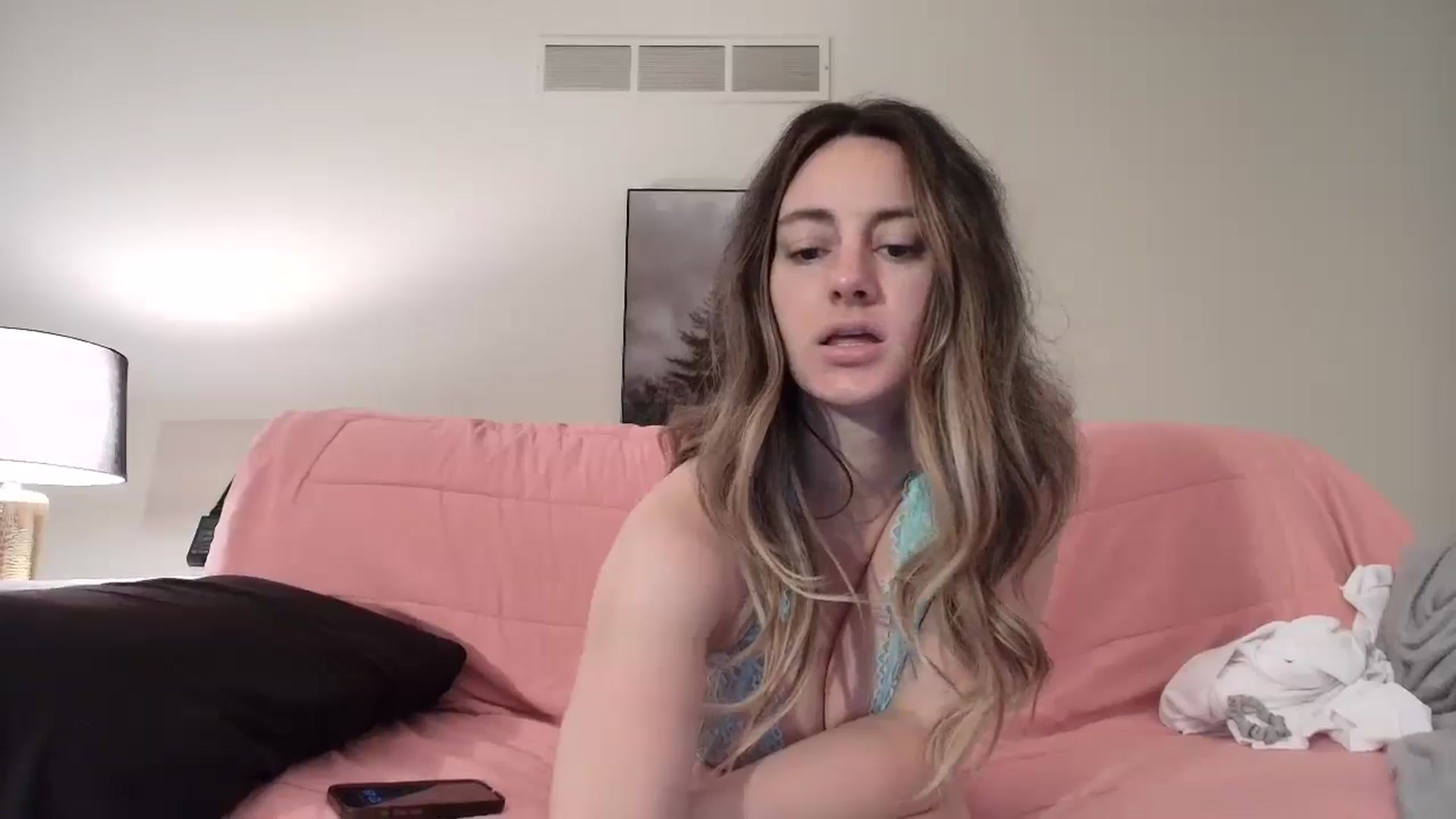 Gallery image thumbnail from Annacakes95's myfreecams stream on, 05/27/2025, 06:09 image 6 of 20
