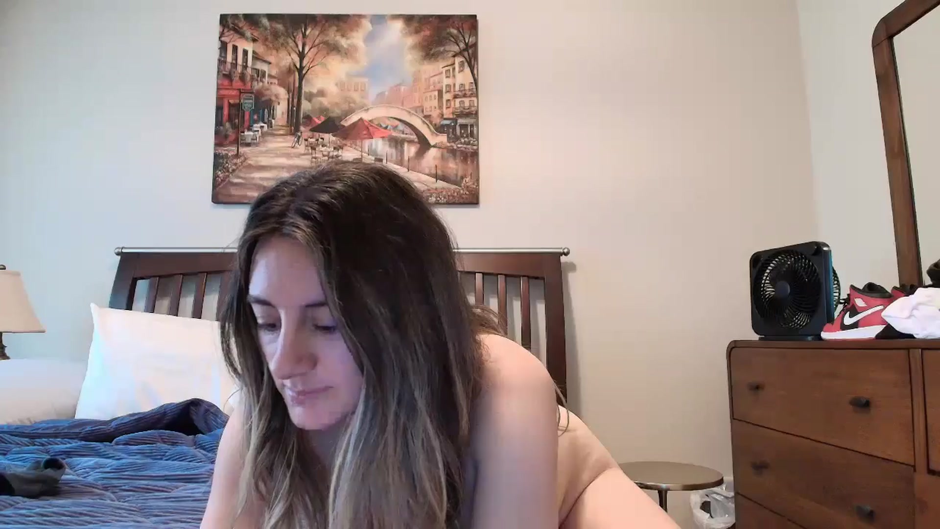 Gallery image thumbnail from Annacakes95's myfreecams stream on, 05/28/2025, 16:10 image 8 of 20